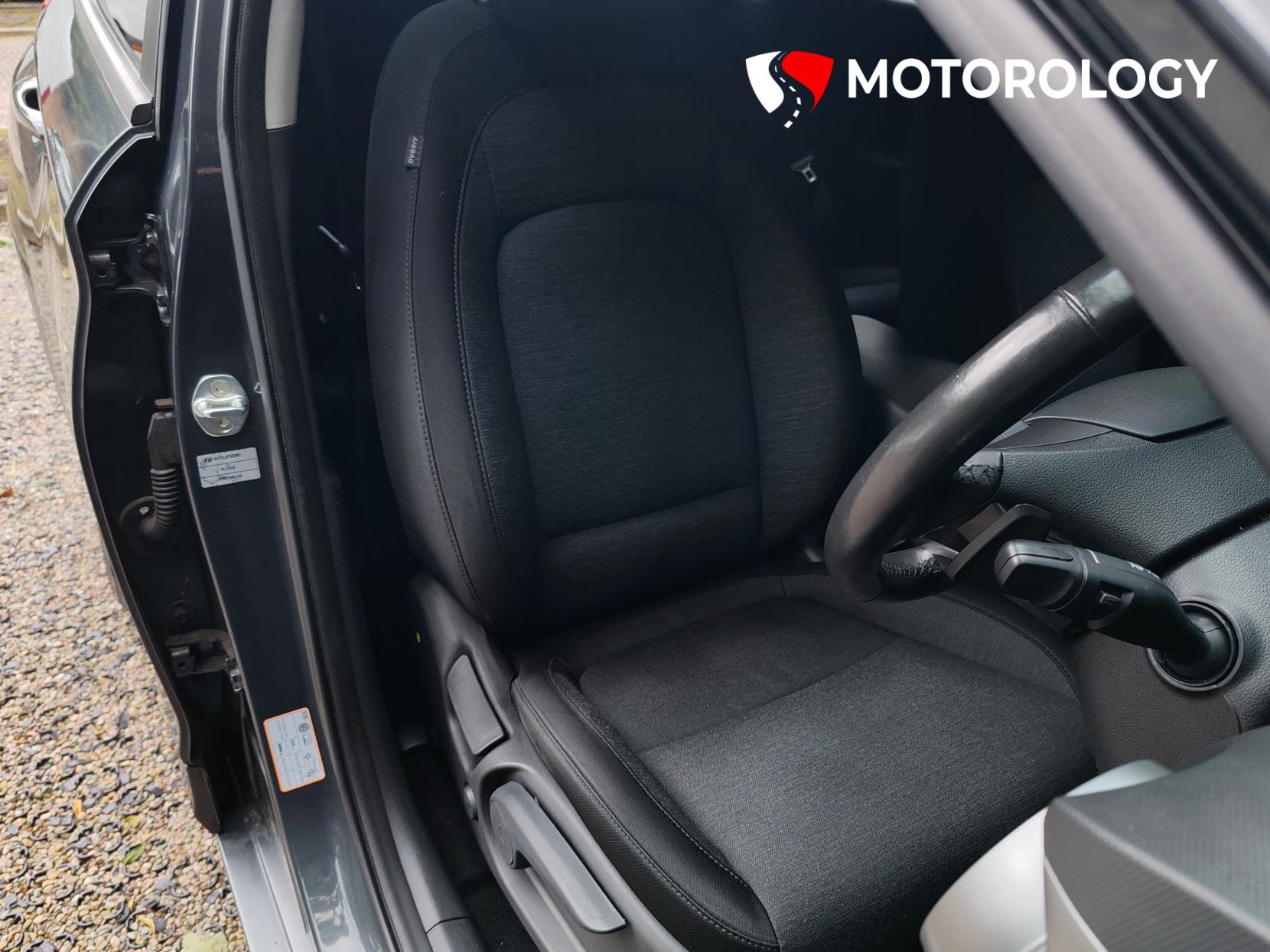 Hyundai KONA 64kWh Premium SUV 5dr Electric Auto (10.5kW Charger) (204 ps)