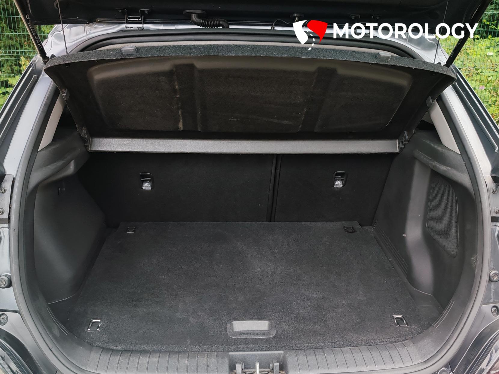 Hyundai KONA 64kWh Premium SUV 5dr Electric Auto (10.5kW Charger) (204 ps)