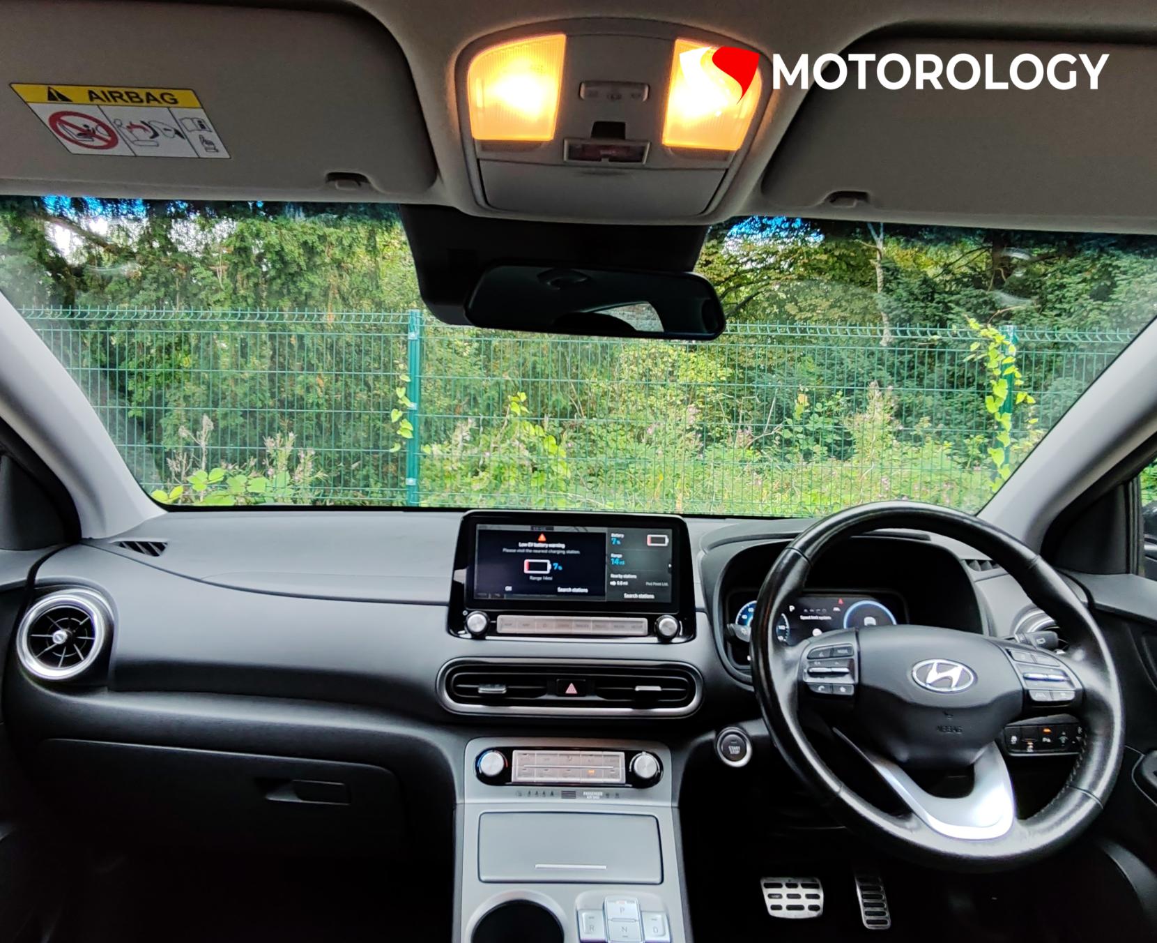 Hyundai KONA 64kWh Premium SUV 5dr Electric Auto (10.5kW Charger) (204 ps)
