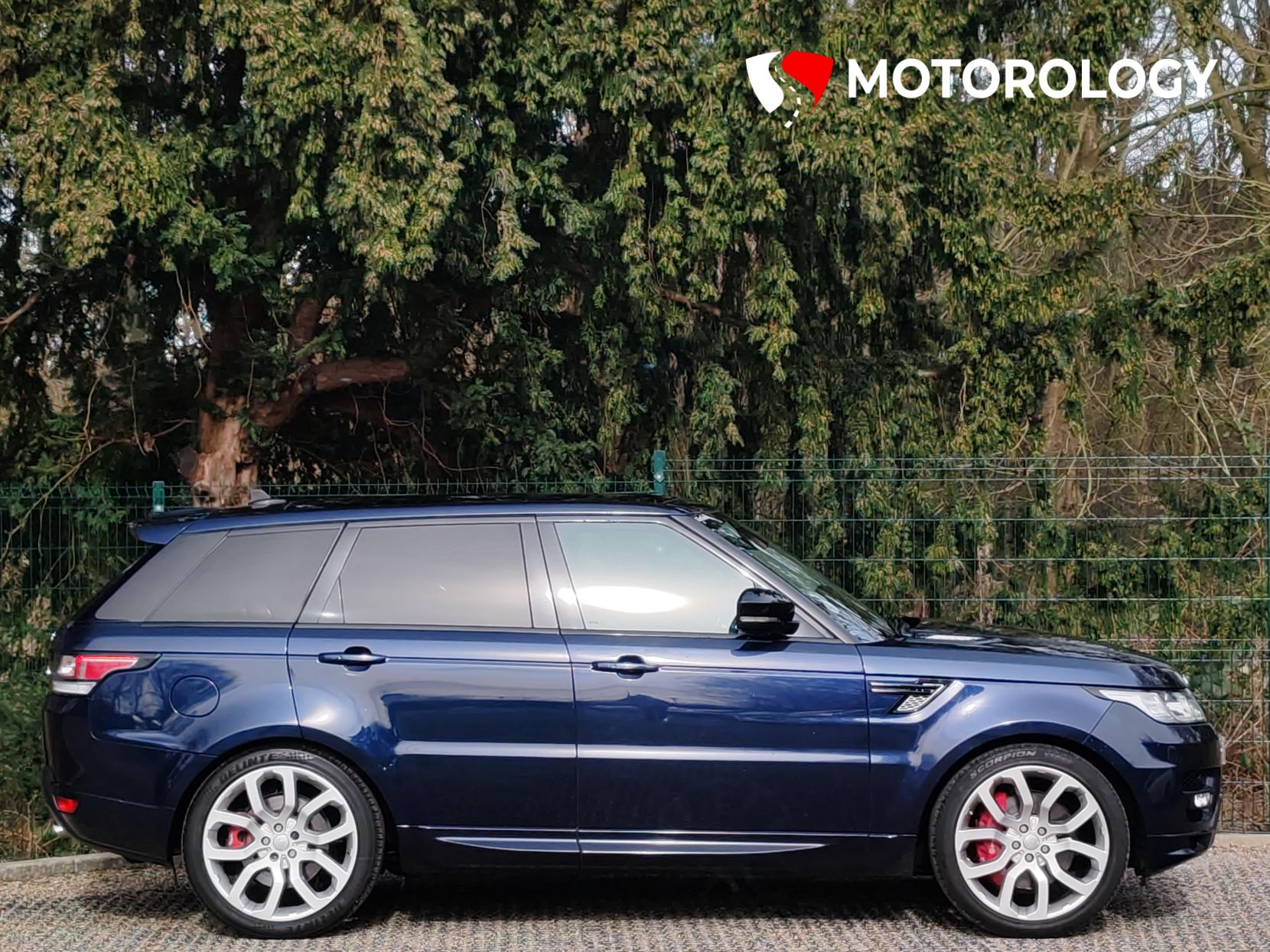 Land Rover Range Rover Sport 3.0 SD V6 Autobiography Dynamic SUV 5dr Diesel Auto 4WD Euro 6 (s/s) (306 ps)