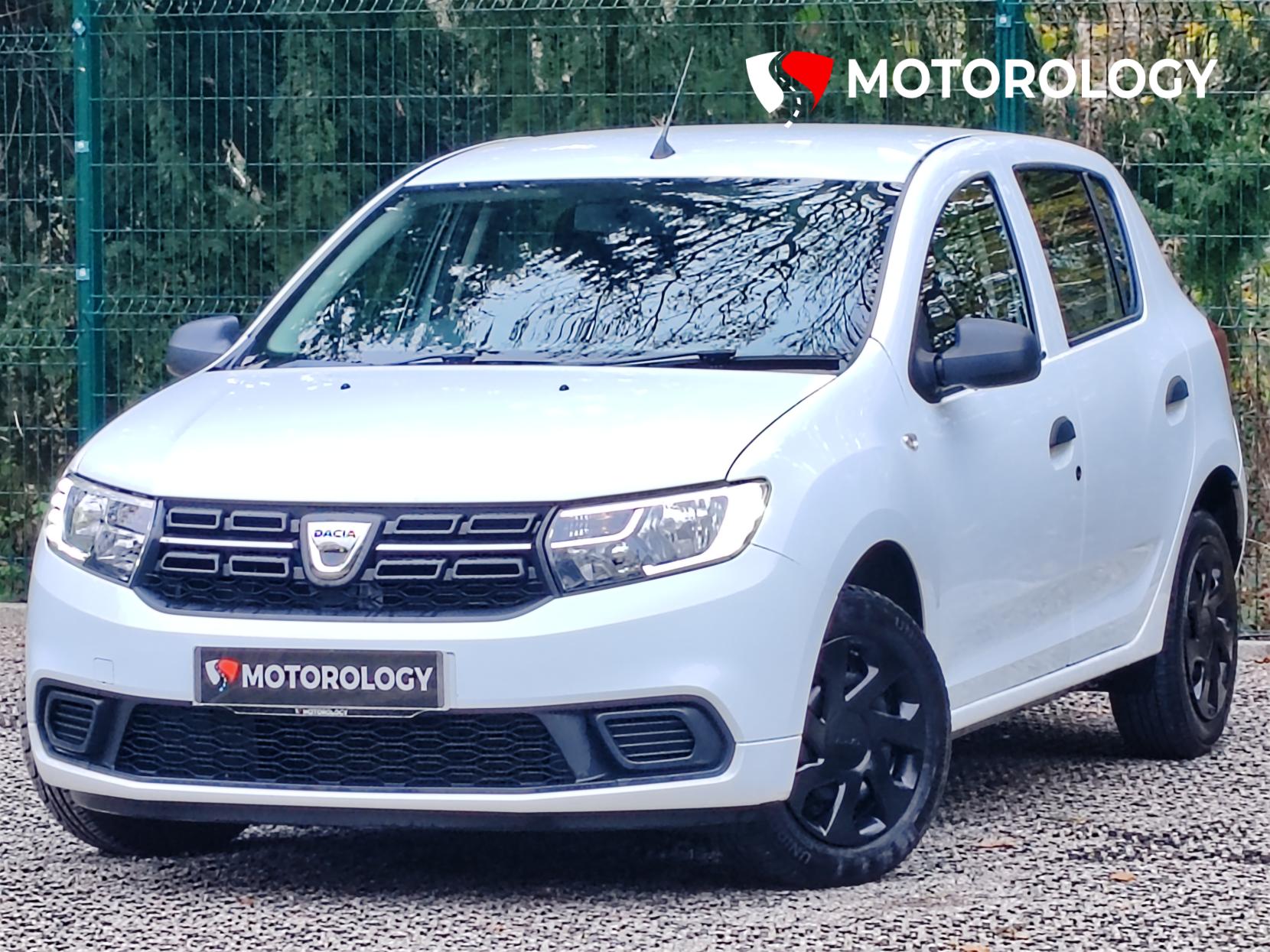 Dacia Sandero 1.0 SCe Ambiance Hatchback 5dr Petrol Manual Euro 6 (75 ps)