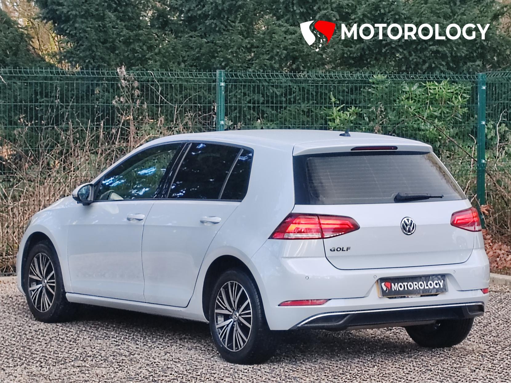 Volkswagen Golf 1.0 TSI SE Hatchback 5dr Petrol Manual Euro 6 (s/s) (110 bhp)