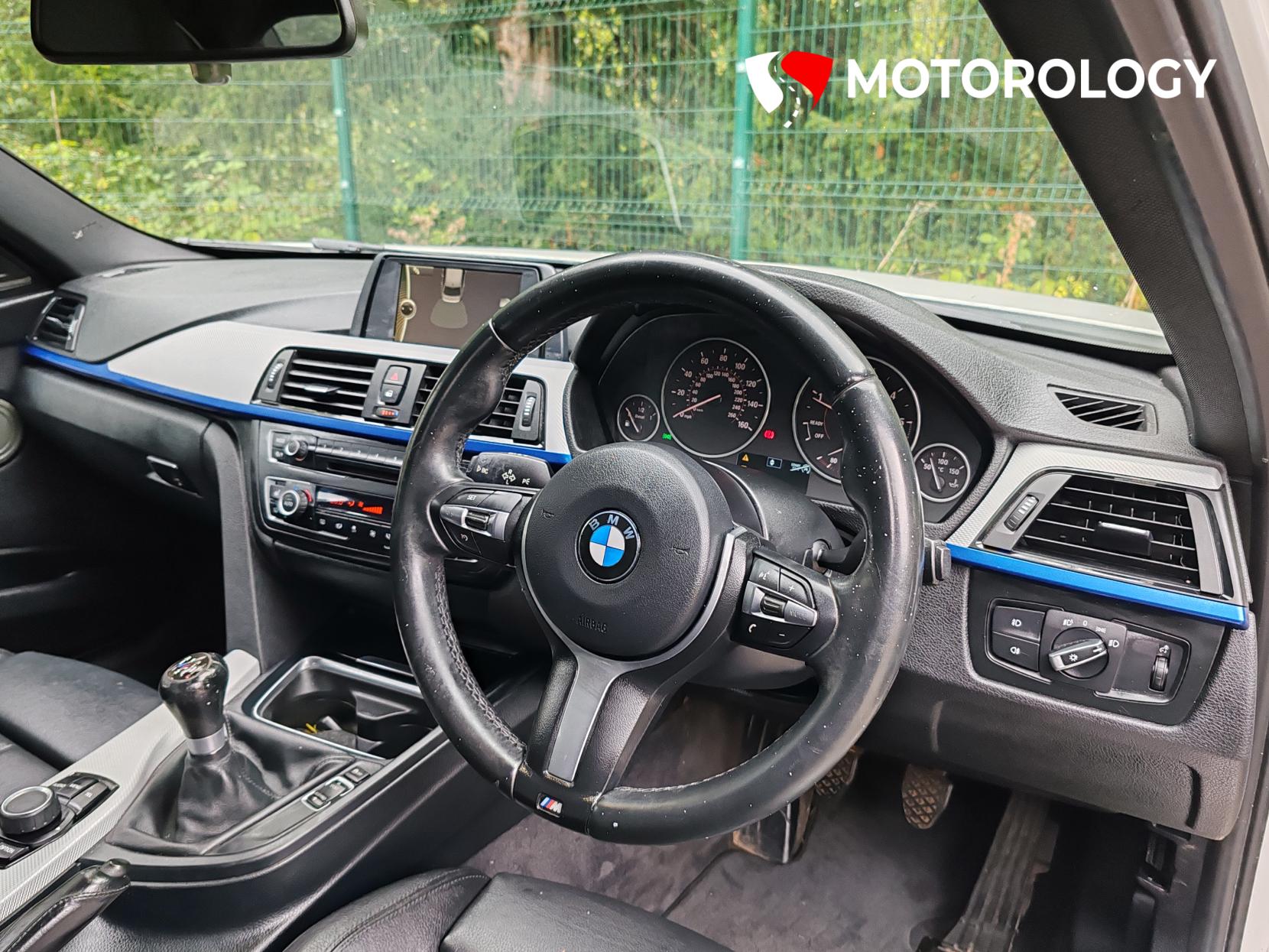 BMW 3 Series 2.0 320d M Sport Saloon 4dr Diesel Manual xDrive Euro 5 (s/s) (184 ps)