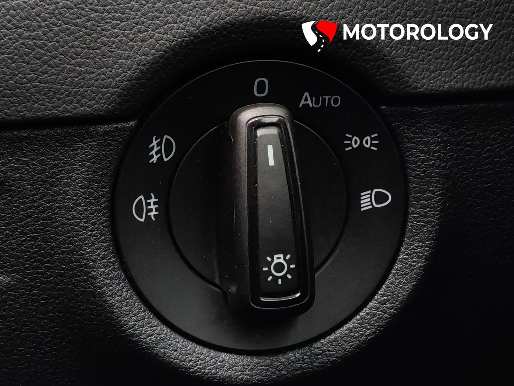 Skoda Octavia 1.6 TDI SE Technology Estate 5dr Diesel DSG Euro 6 (s/s) (115 ps)