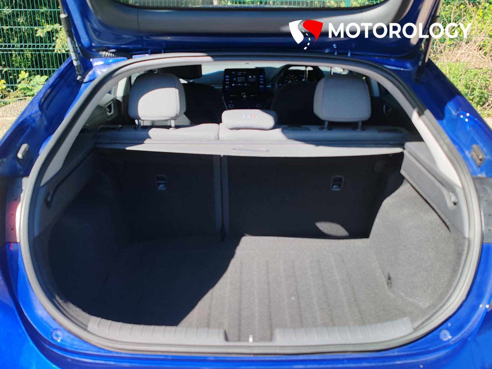 Hyundai IONIQ 1.6 h-GDi Premium SE Hatchback 5dr Petrol Hybrid DCT Euro 6 (s/s) (141 ps)