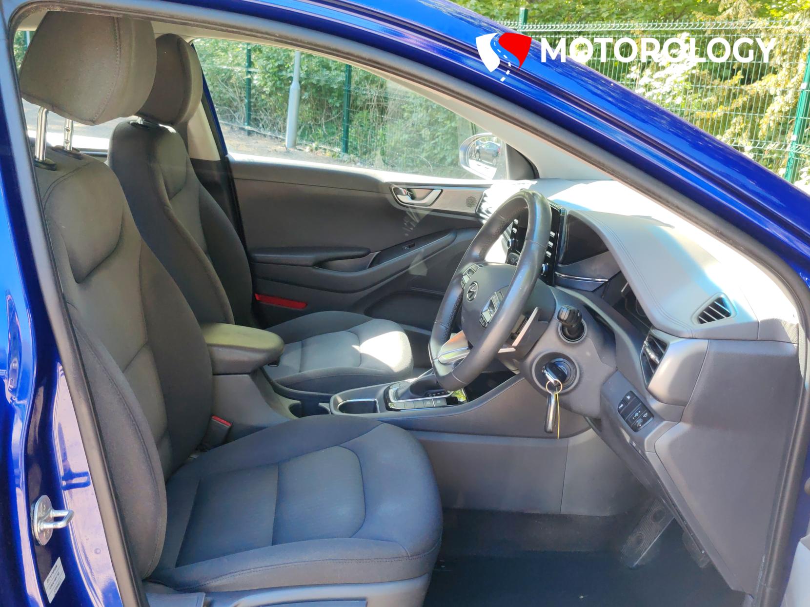 Hyundai IONIQ 1.6 h-GDi Premium SE Hatchback 5dr Petrol Hybrid DCT Euro 6 (s/s) (141 ps)