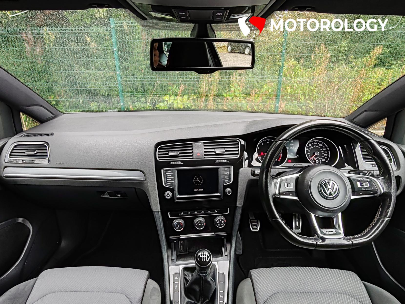 Volkswagen Golf 1.4 TSI BlueMotion Tech ACT R-Line Hatchback 3dr Petrol Manual Euro 6 (s/s) (150 ps)