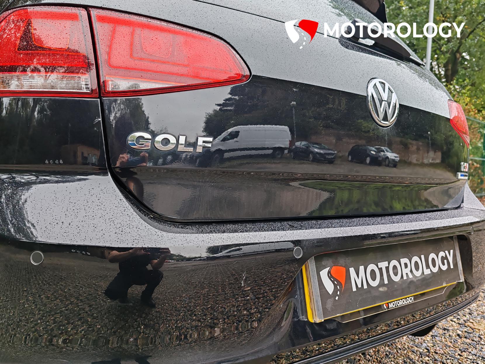 Volkswagen Golf 1.4 TSI BlueMotion Tech ACT R-Line Hatchback 3dr Petrol Manual Euro 6 (s/s) (150 ps)