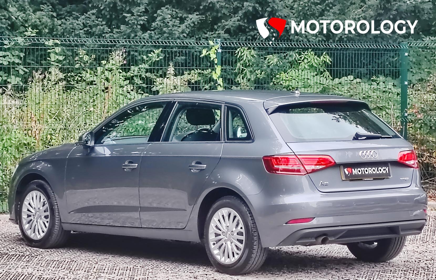 Audi A3 1.0 TFSI SE Technik Sportback 5dr Petrol Manual Euro 6 (s/s) (116 ps)