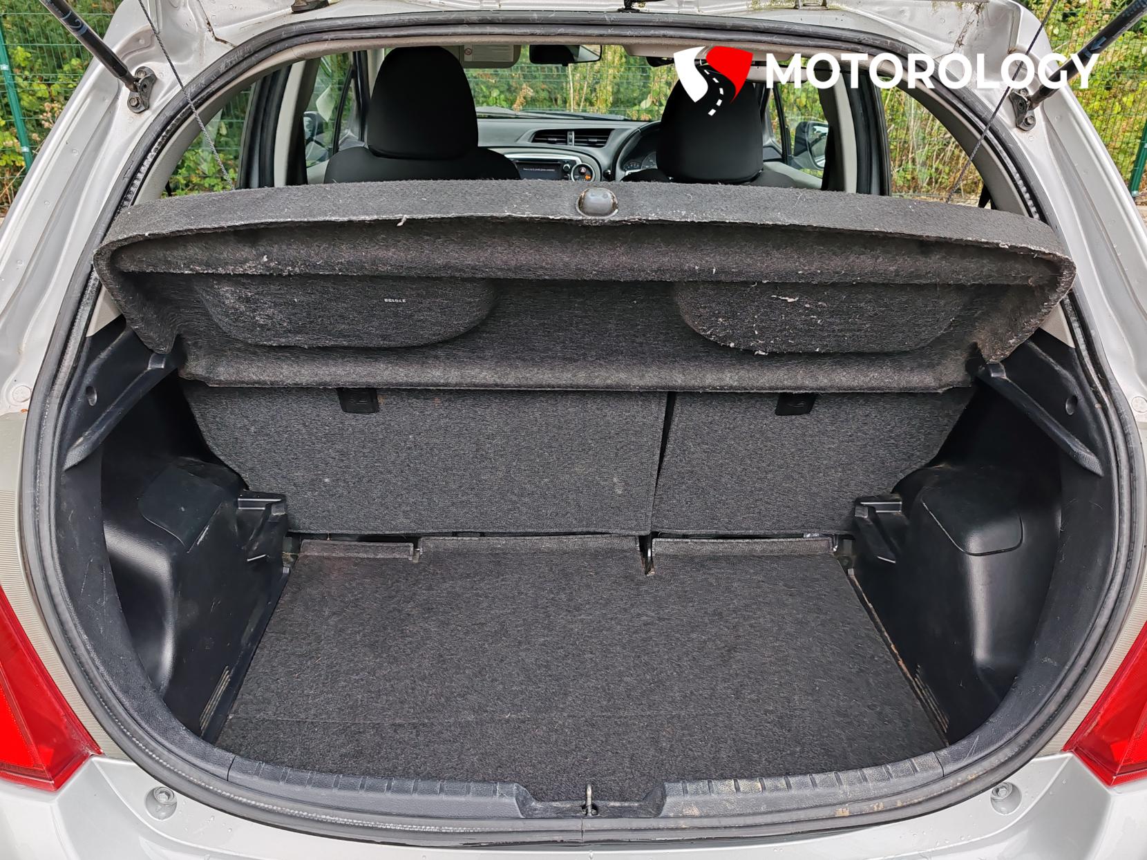 Toyota Yaris 1.33 Dual VVT-i TR Hatchback 5dr Petrol Manual Euro 5 (101 ps)