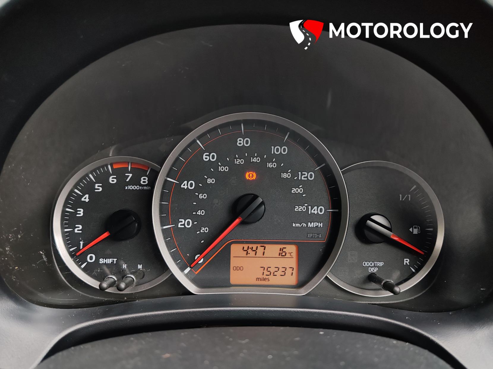 Toyota Yaris 1.33 Dual VVT-i TR Hatchback 5dr Petrol Manual Euro 5 (101 ps)