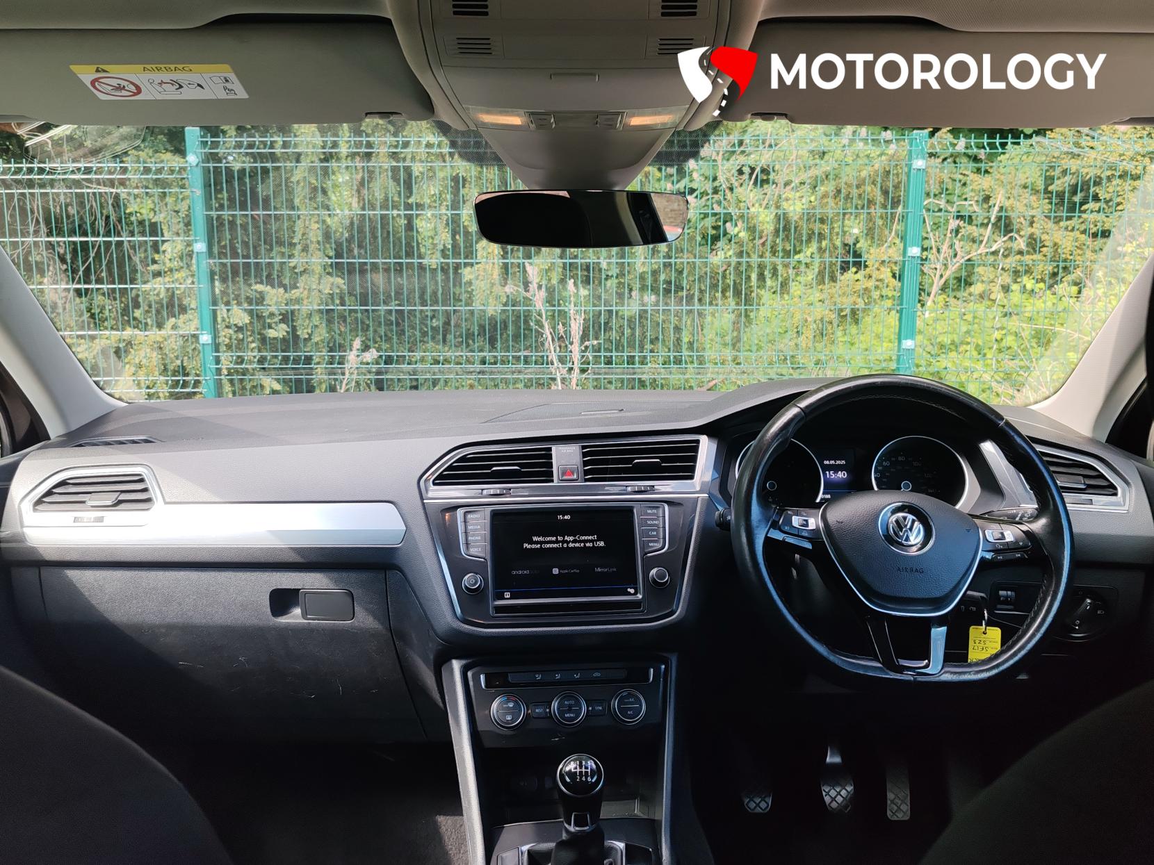 Volkswagen Tiguan 2.0 TDI BlueMotion Tech SE SUV 5dr Diesel Manual Euro 6 (s/s) (150 ps)