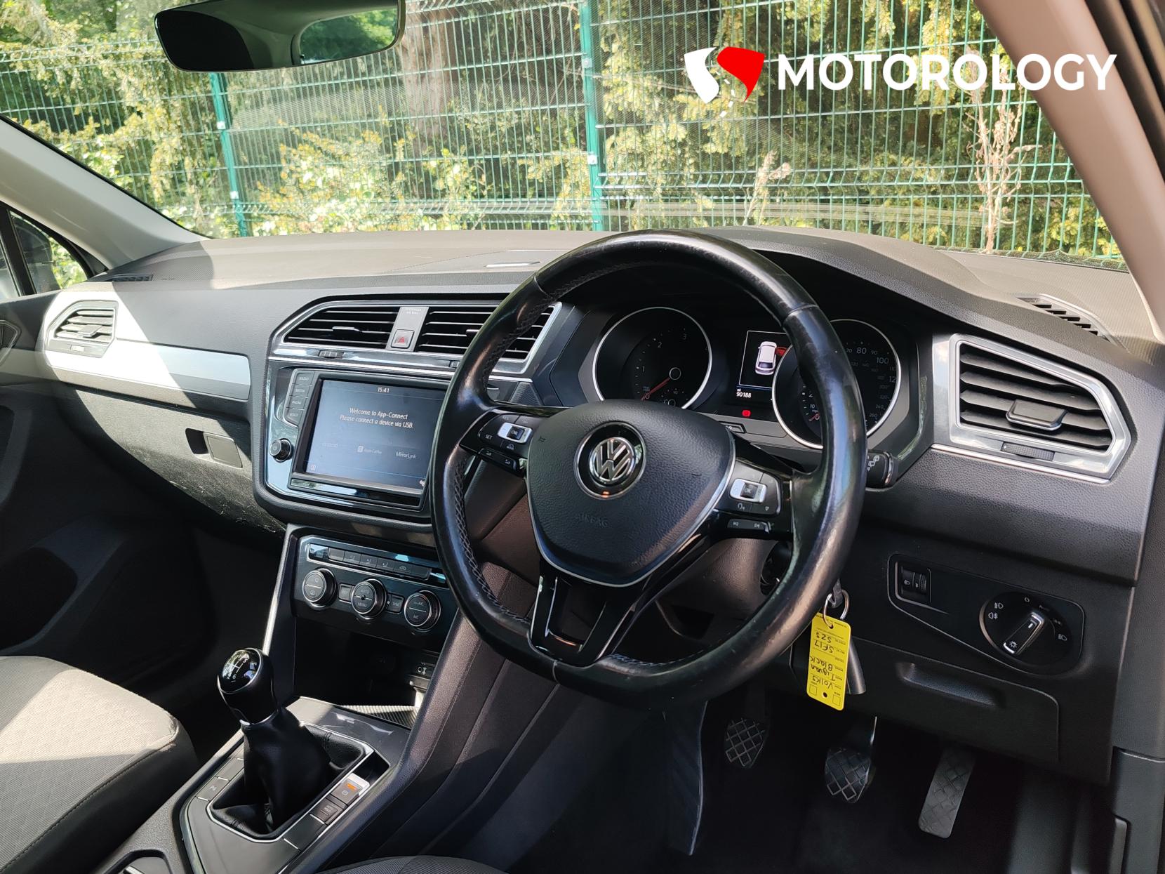 Volkswagen Tiguan 2.0 TDI BlueMotion Tech SE SUV 5dr Diesel Manual Euro 6 (s/s) (150 ps)