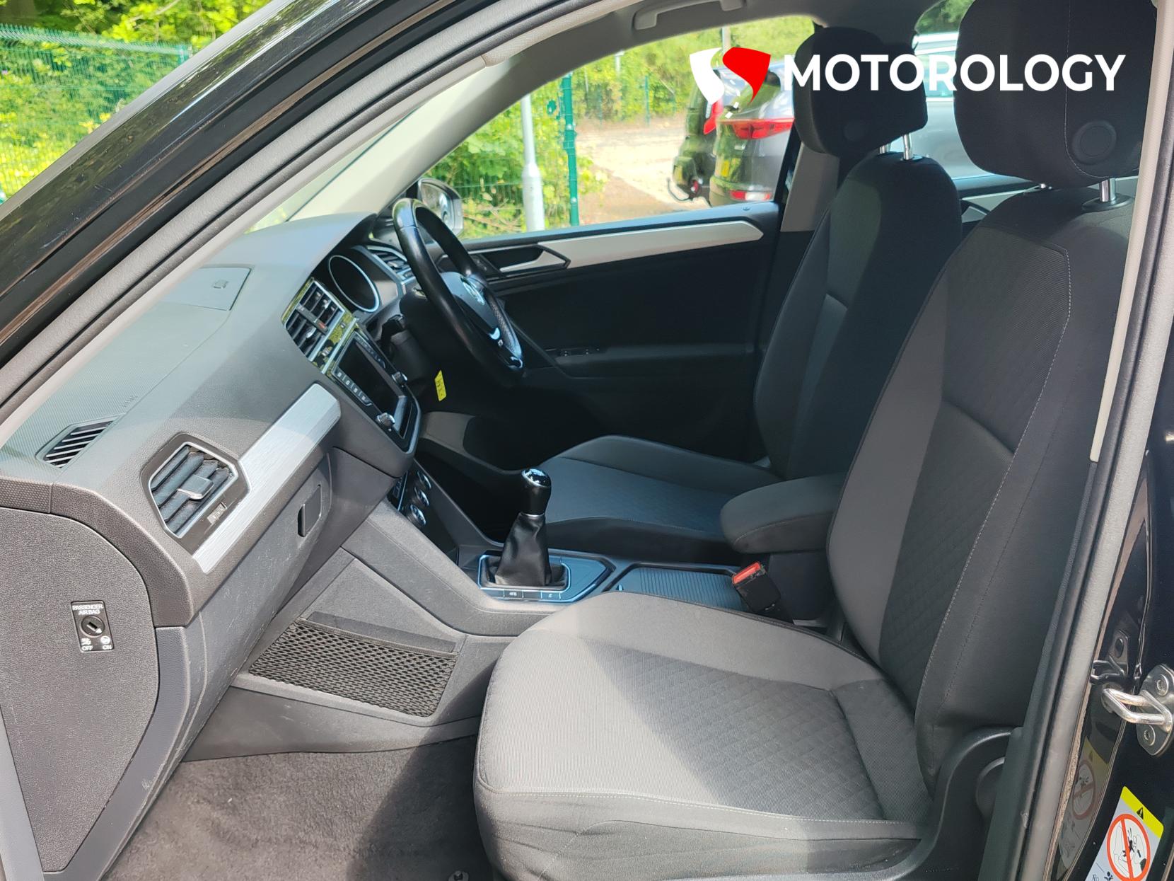 Volkswagen Tiguan 2.0 TDI BlueMotion Tech SE SUV 5dr Diesel Manual Euro 6 (s/s) (150 ps)