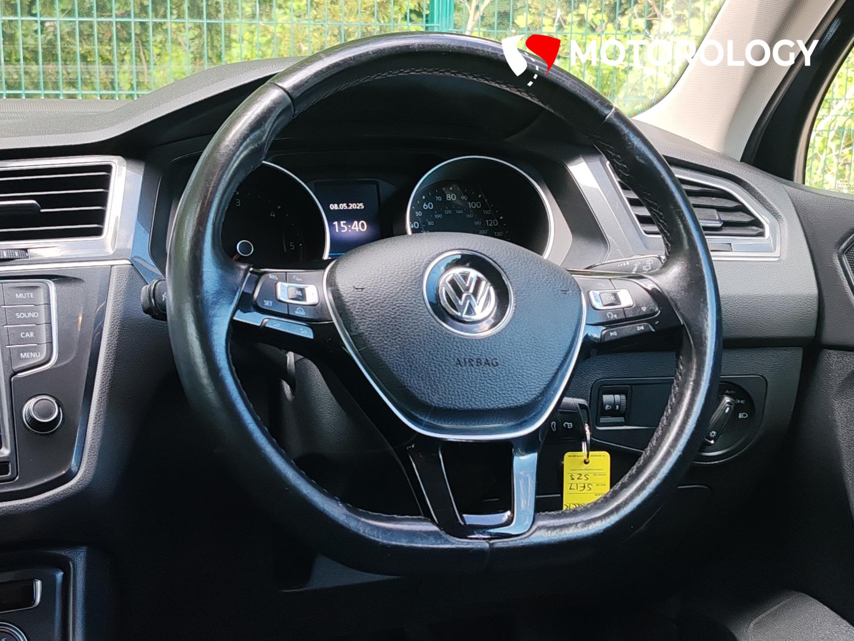 Volkswagen Tiguan 2.0 TDI BlueMotion Tech SE SUV 5dr Diesel Manual Euro 6 (s/s) (150 ps)