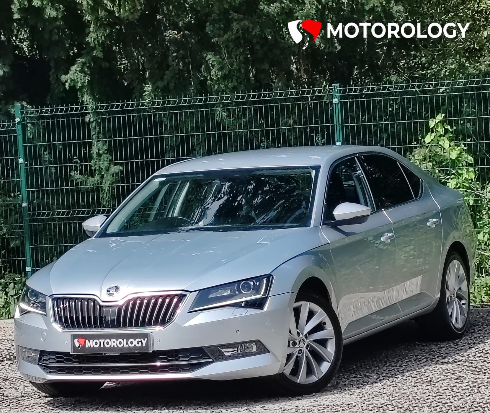 Skoda Superb 1.5 TSI ACT SE L Executive Hatchback 5dr Petrol DSG Euro 6 (s/s) (150 ps)