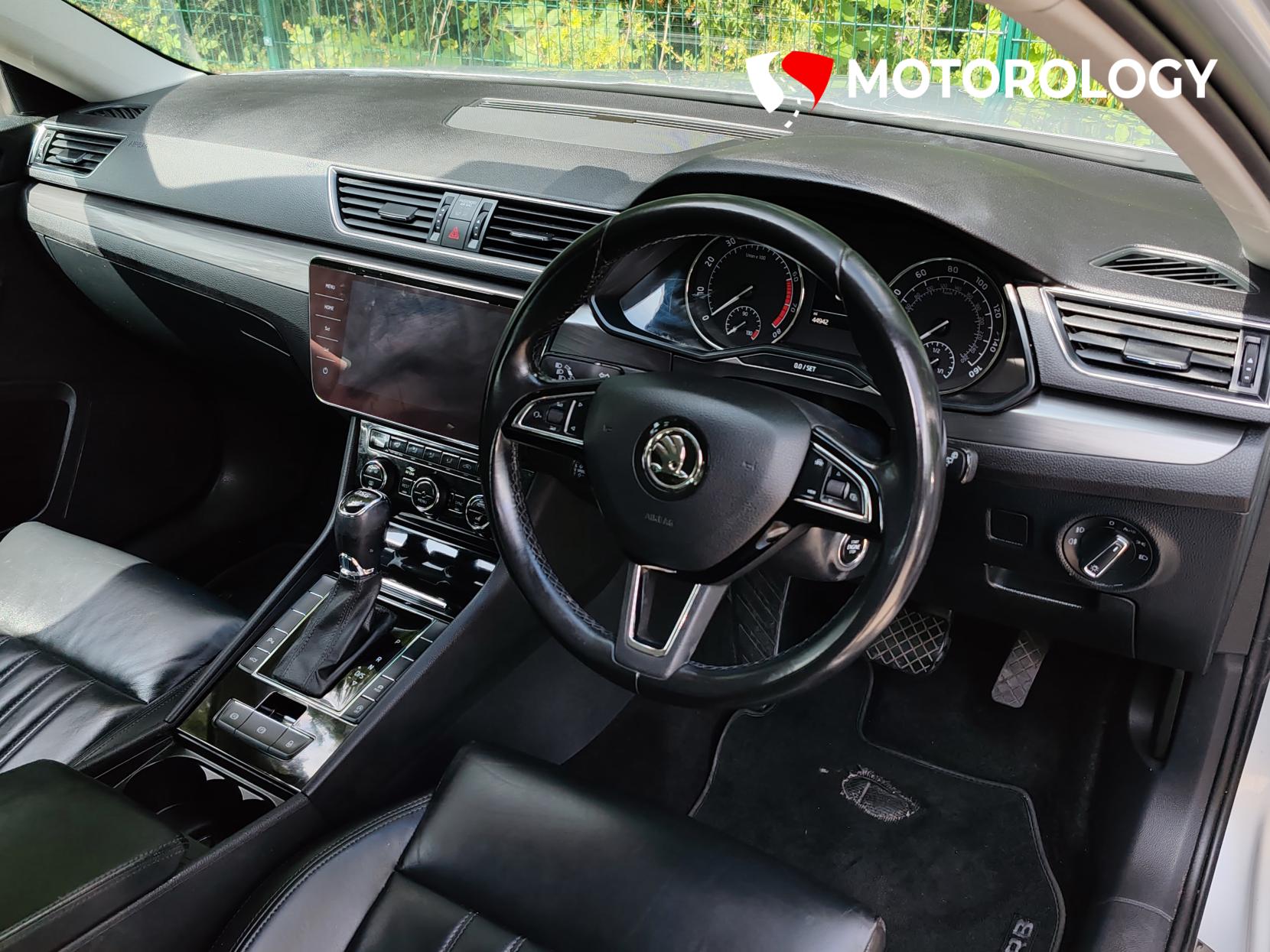 Skoda Superb 1.5 TSI ACT SE L Executive Hatchback 5dr Petrol DSG Euro 6 (s/s) (150 ps)