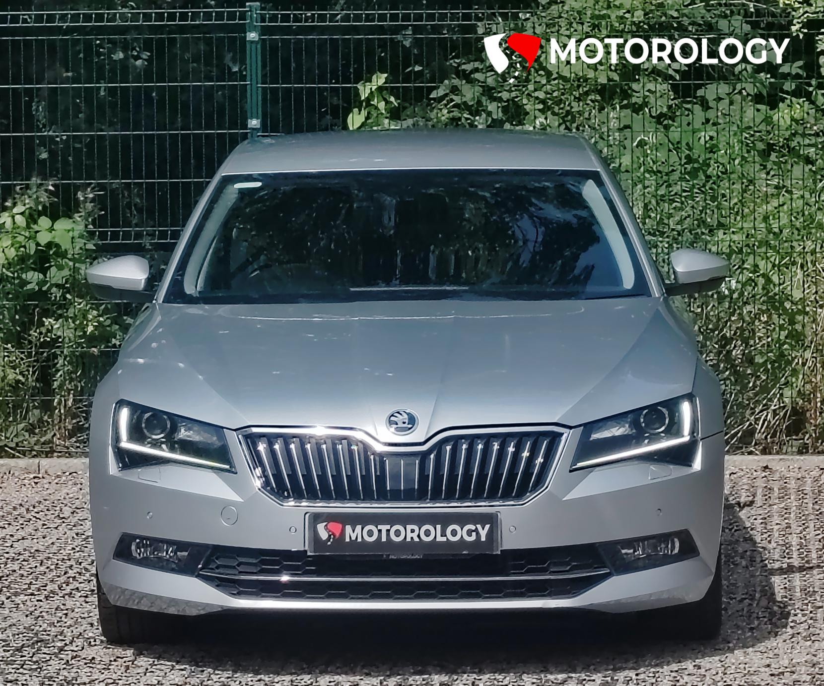 Skoda Superb 1.5 TSI ACT SE L Executive Hatchback 5dr Petrol DSG Euro 6 (s/s) (150 ps)