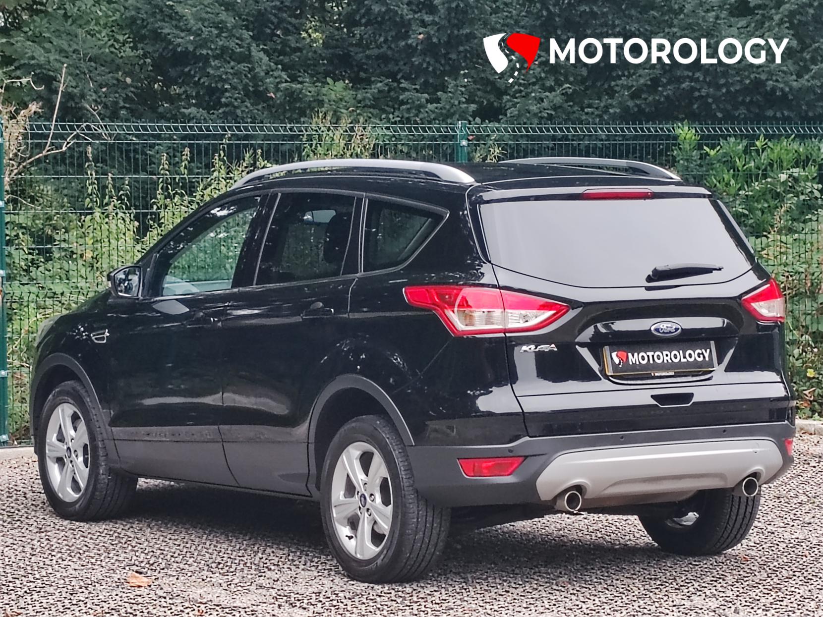 Ford Kuga 2.0 TDCi Zetec SUV 5dr Diesel Manual 2WD Euro 6 (s/s) (150 ps)