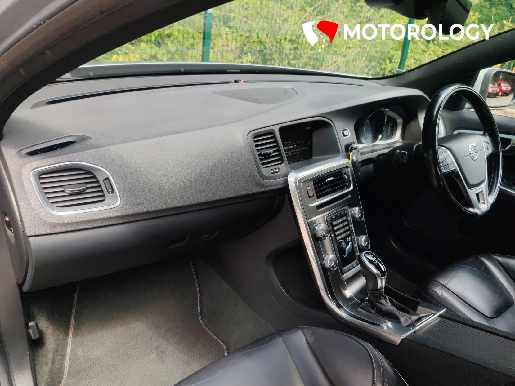 Volvo S60 2.0 D4 R-Design Lux Nav Saloon 4dr Diesel Auto Euro 6 (s/s) (190 ps)