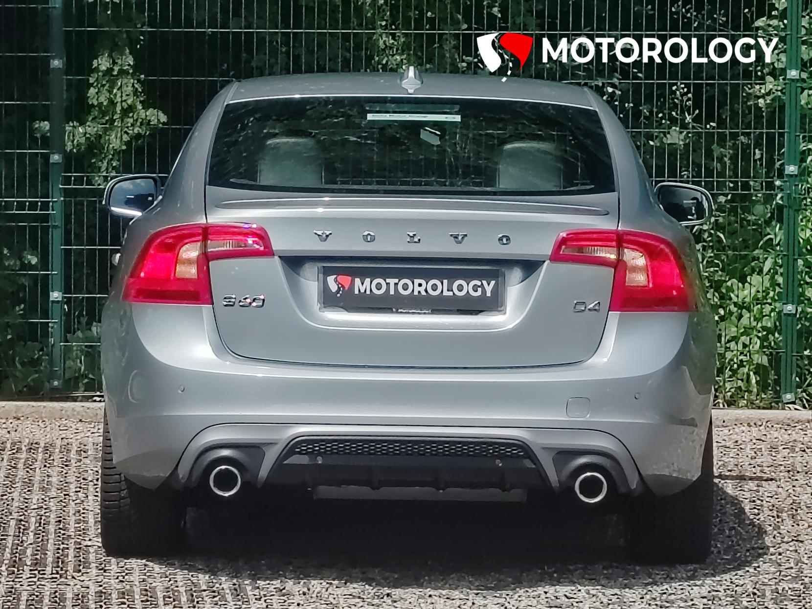 Volvo S60 2.0 D4 R-Design Lux Nav Saloon 4dr Diesel Auto Euro 6 (s/s) (190 ps)