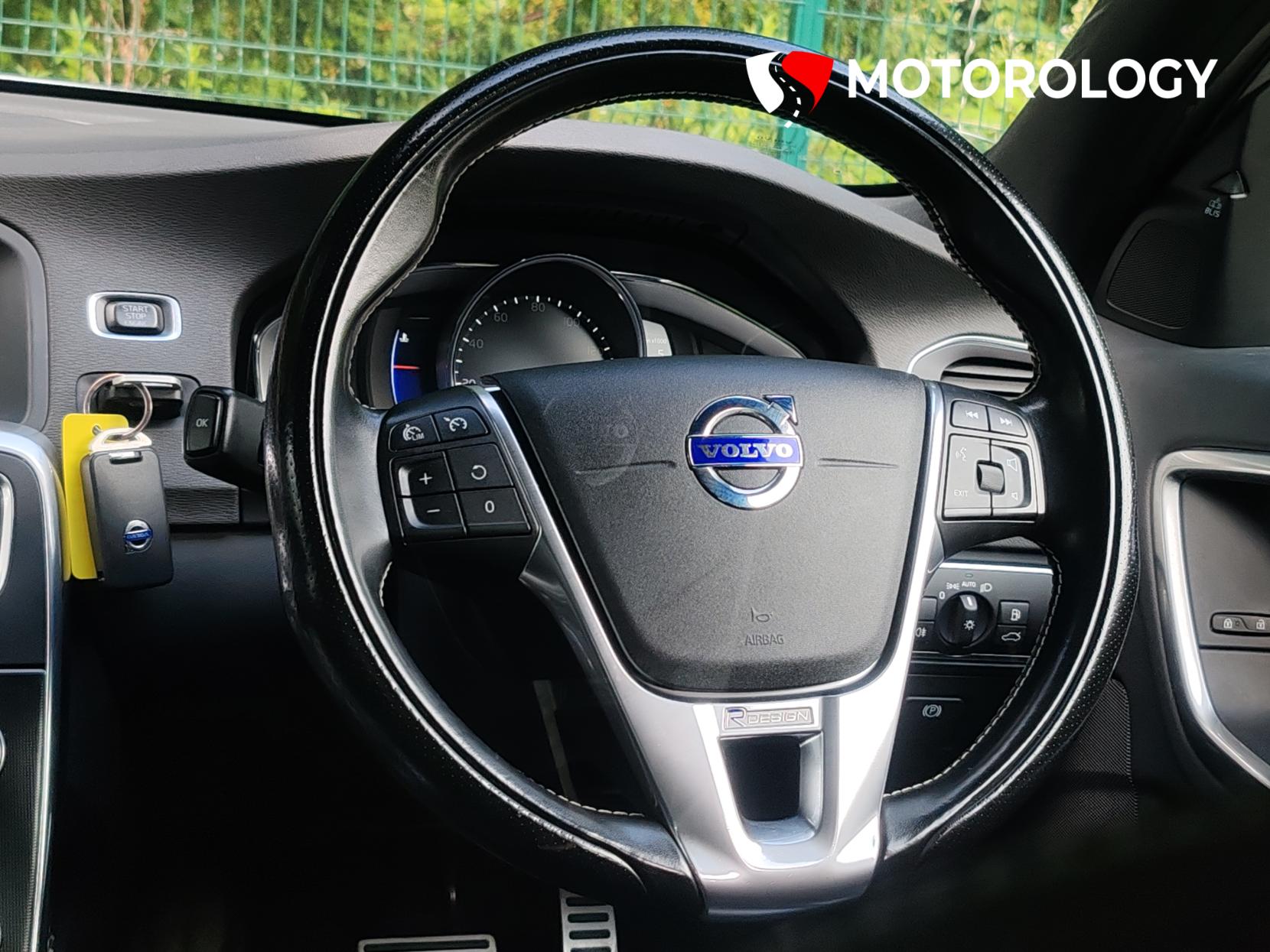 Volvo S60 2.0 D4 R-Design Lux Nav Saloon 4dr Diesel Auto Euro 6 (s/s) (190 ps)