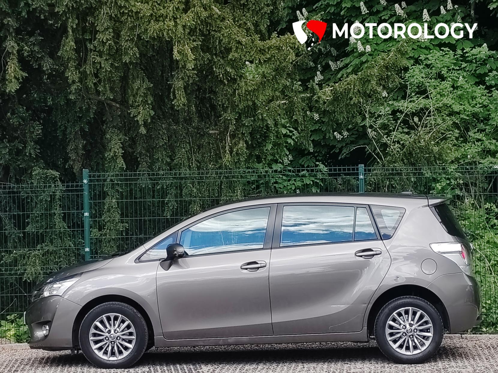 Toyota Verso 1.6 V-Matic Icon MPV 5dr Petrol Manual Euro 6 (7 Seat) (132 ps)