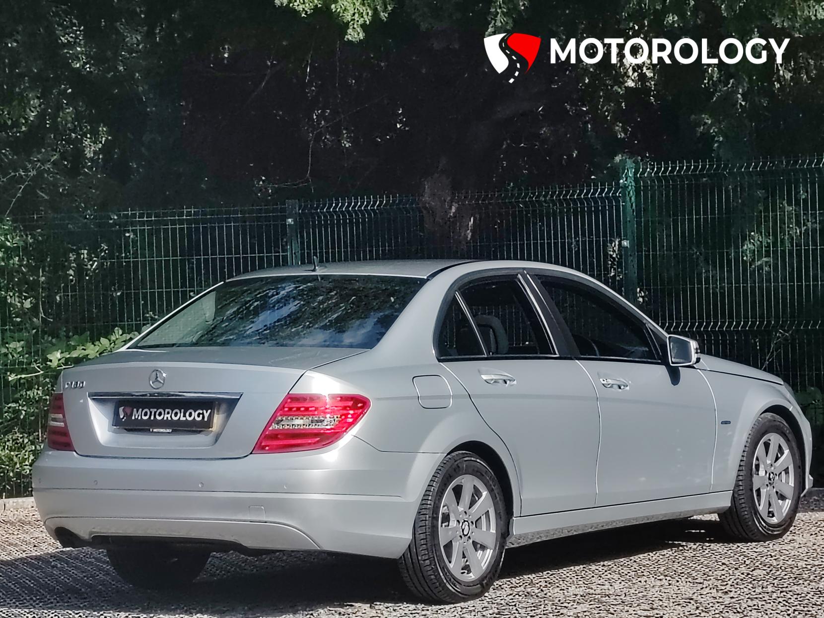 Mercedes-Benz C Class 1.8 C180 BlueEfficiency SE Edition 125 Saloon 4dr Petrol G-Tronic+ Euro 5 (s/s) (156 ps)
