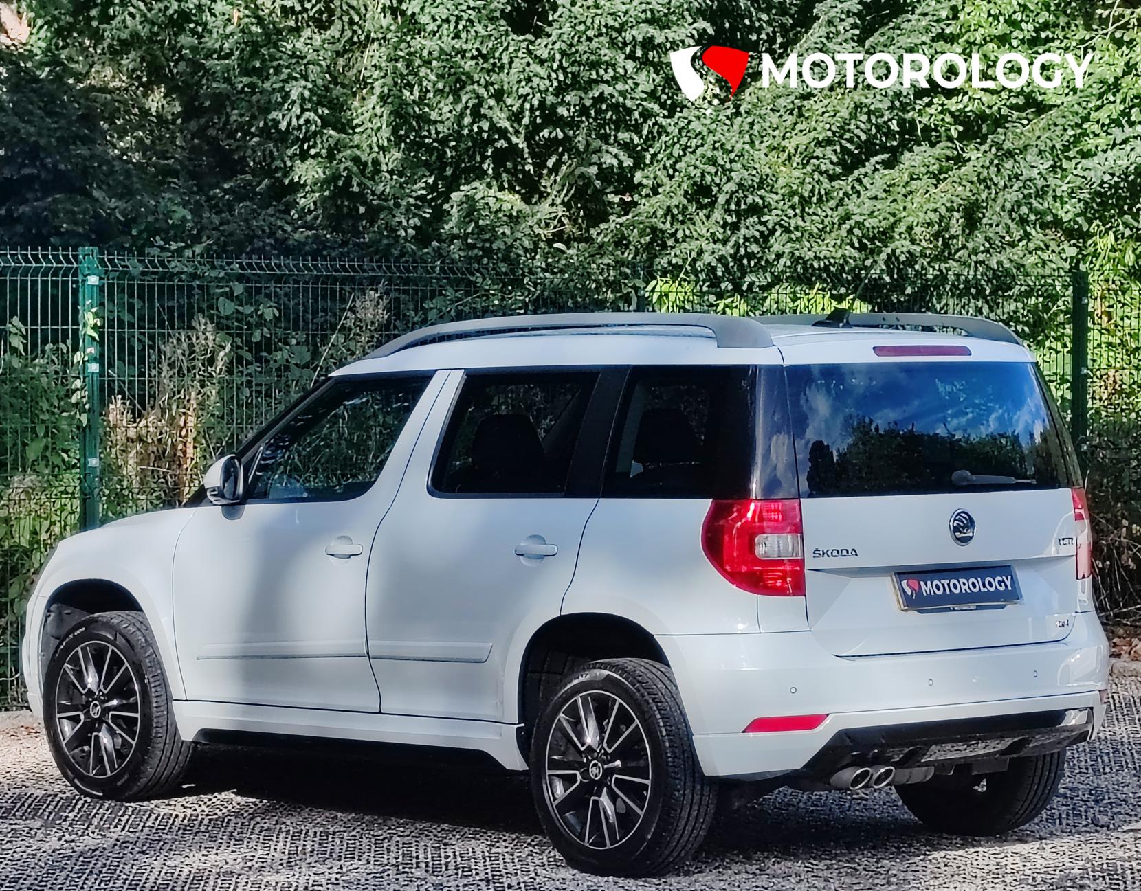 Skoda Yeti 2.0 TDI Black Edition SUV 5dr Diesel DSG 4WD Euro 5 (140 ps)