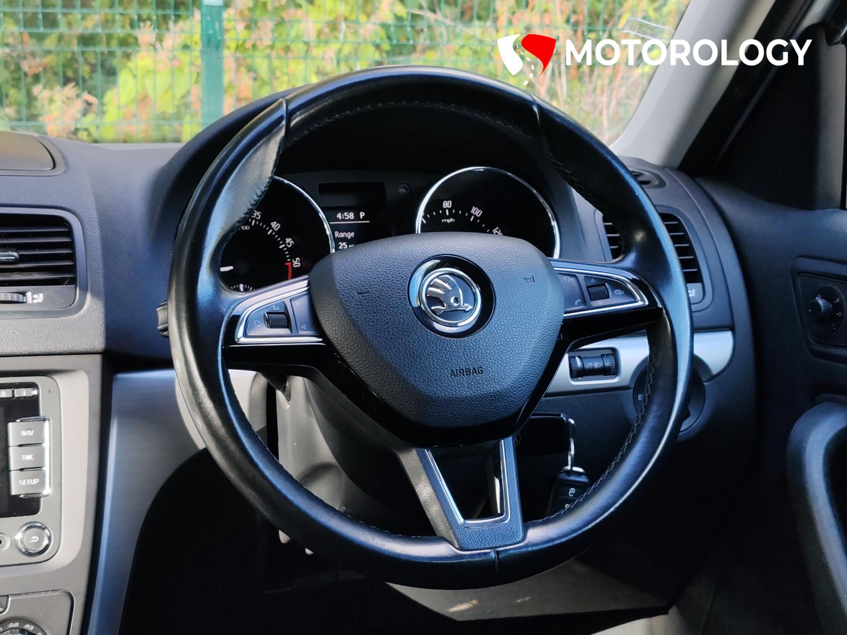 Skoda Yeti 2.0 TDI Black Edition SUV 5dr Diesel DSG 4WD Euro 5 (140 ps)