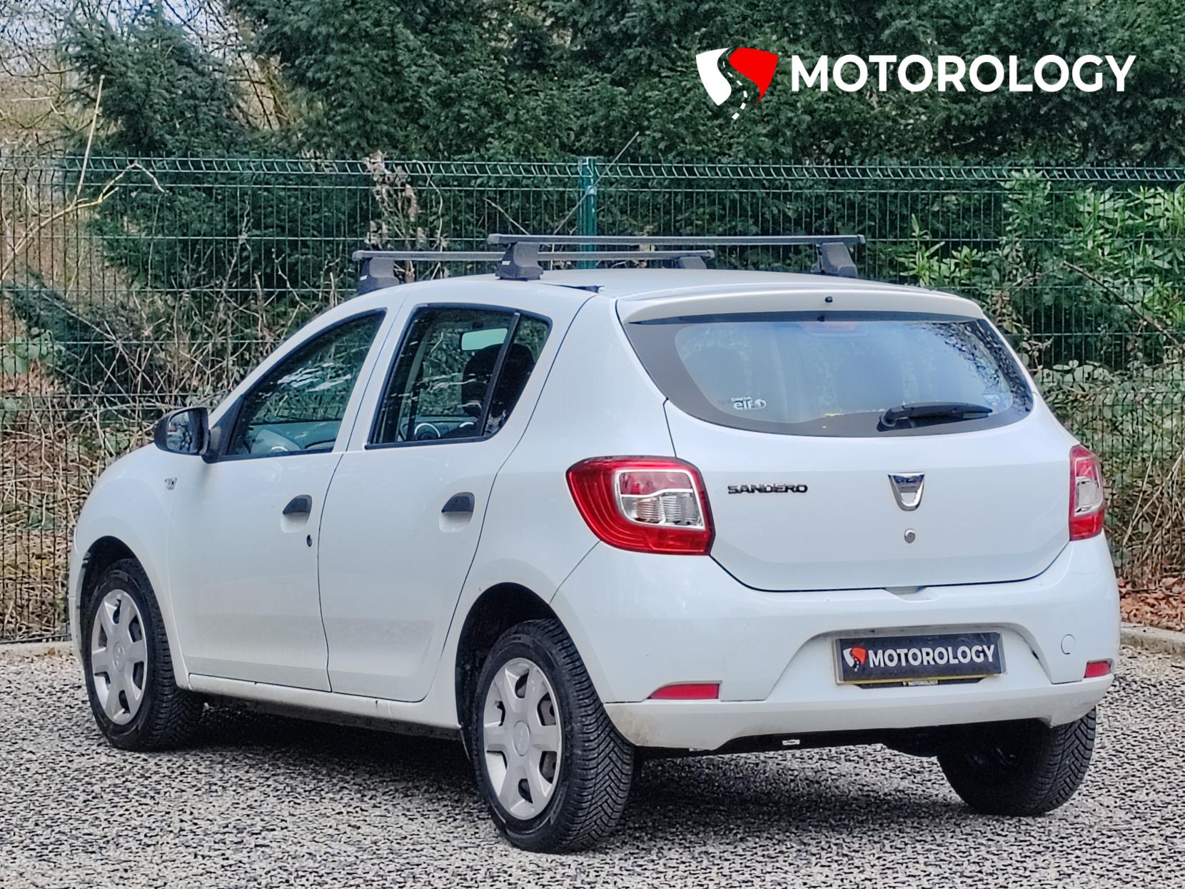 Dacia Sandero 1.2 Ambiance Hatchback 5dr Petrol Manual Euro 5 (75 ps)