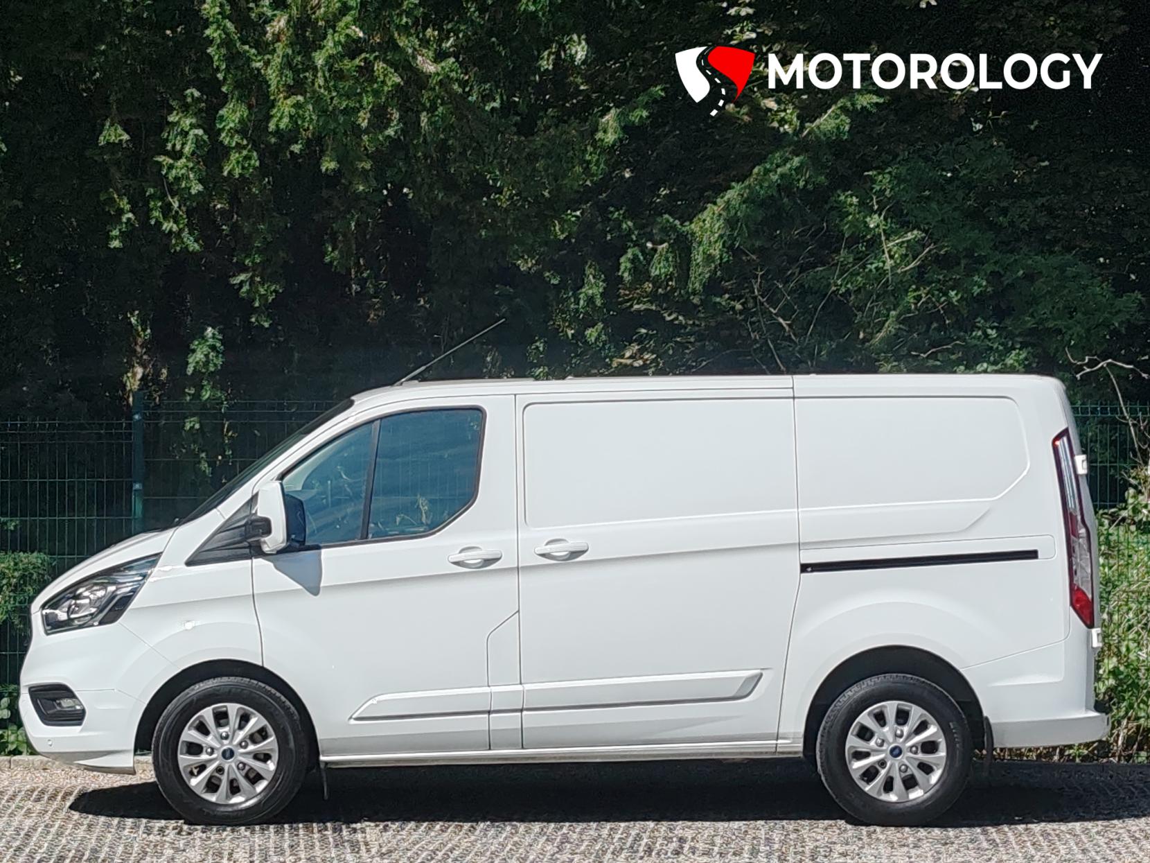 Ford Transit Custom 2.0 320 EcoBlue Limited Panel Van 5dr Diesel Manual L1 H1 Euro 6 (s/s) (130 ps)
