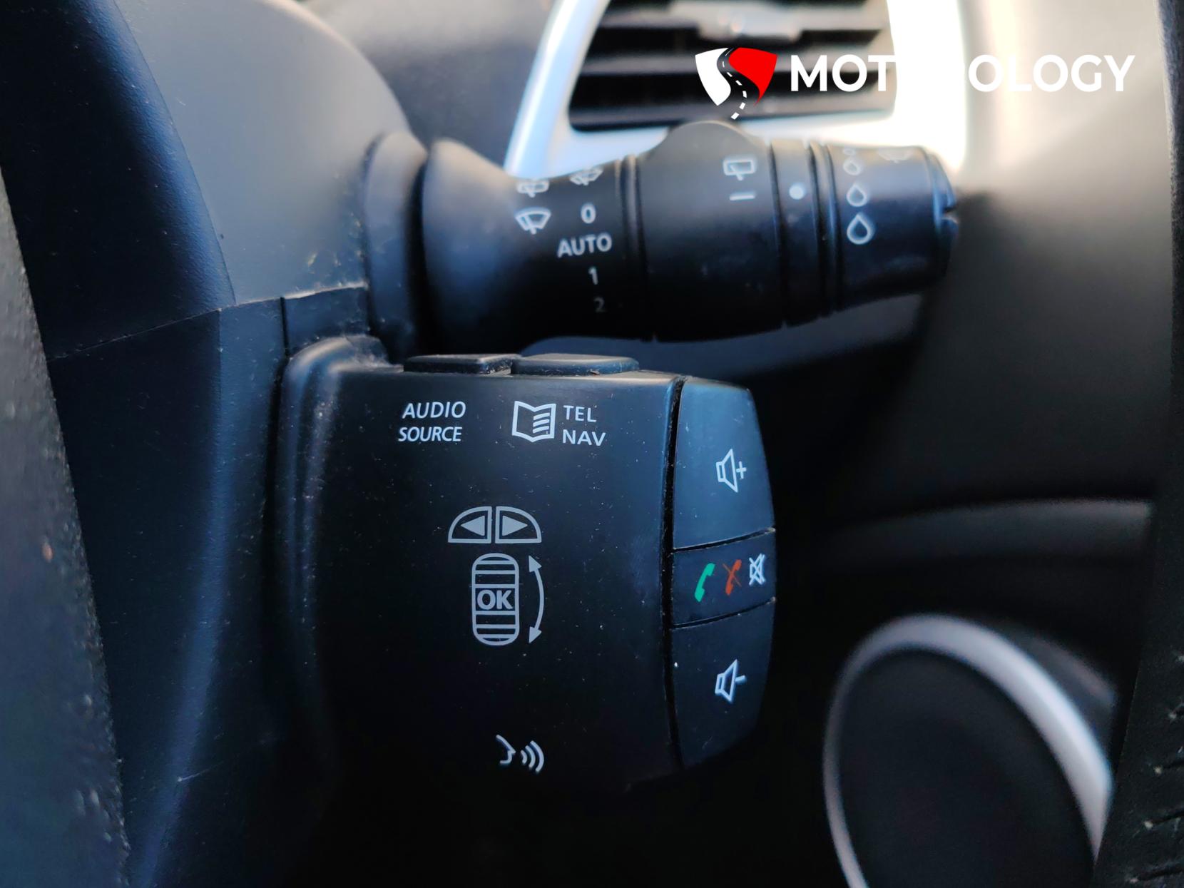 Renault Megane 1.5 dCi Dynamique TomTom Coupe 3dr Diesel Manual Euro 5 (110 ps)