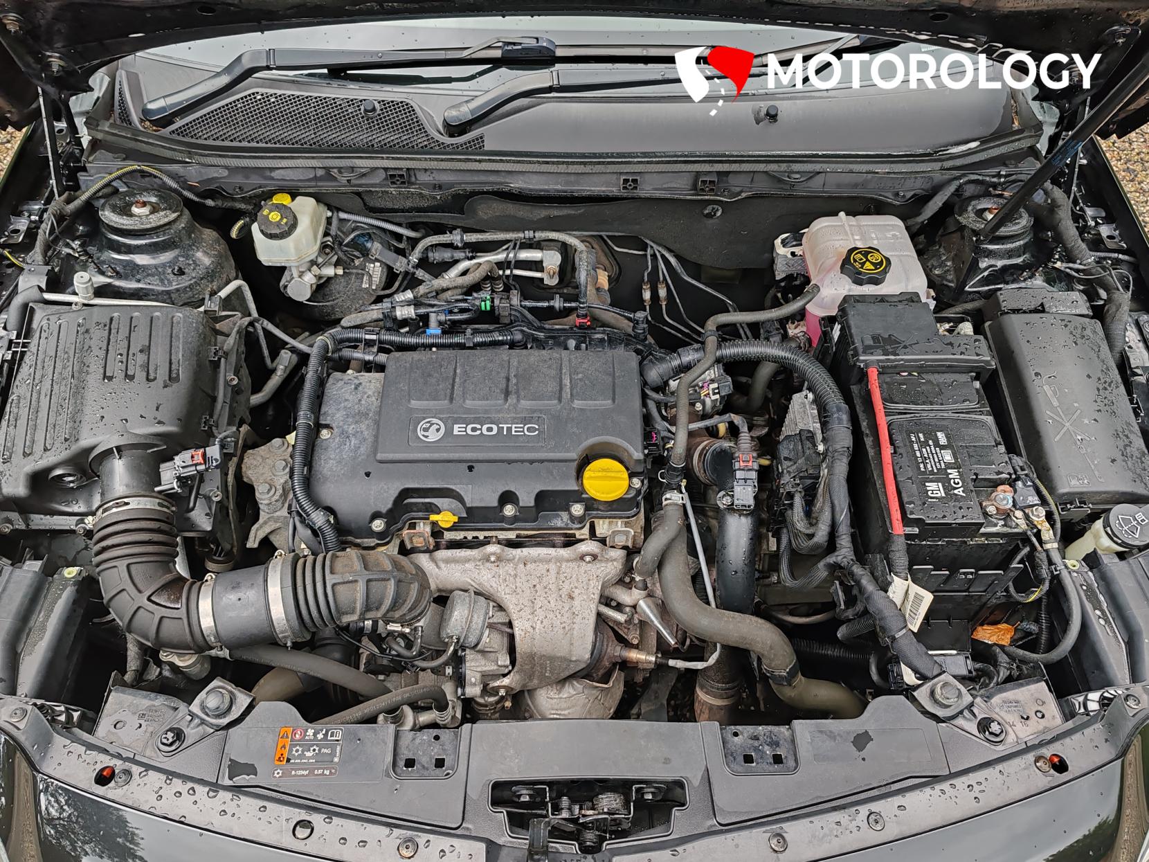 Vauxhall Insignia 1.4i Turbo SRi Nav Hatchback 5dr Petrol Manual Euro 6 (s/s) (140 ps)