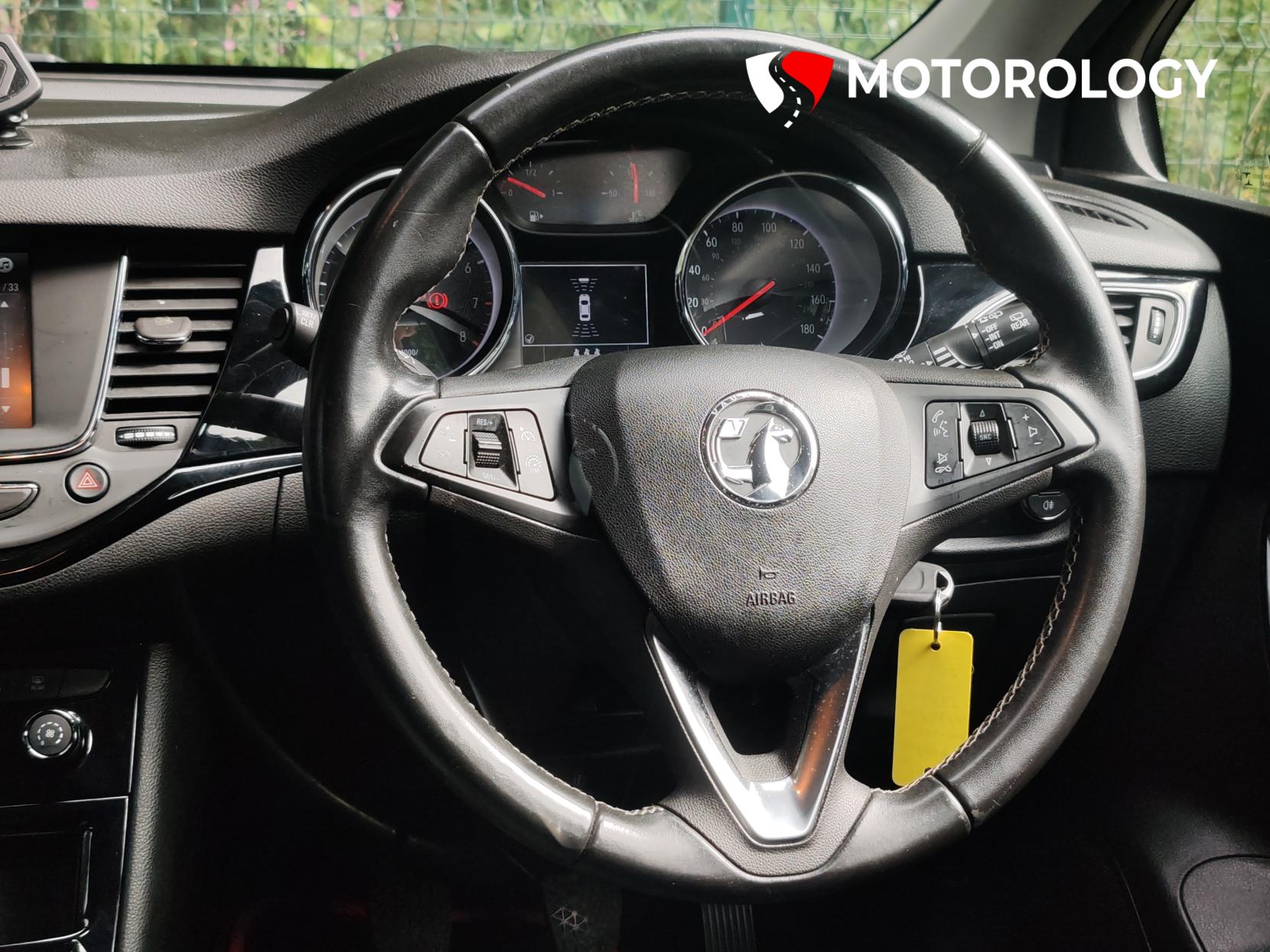 Vauxhall Astra 1.4i Turbo SRi Nav Sports Tourer 5dr Petrol Manual Euro 6 (s/s) (150 ps)