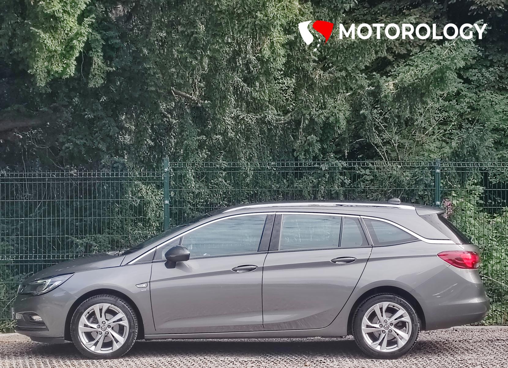 Vauxhall Astra 1.4i Turbo SRi Nav Sports Tourer 5dr Petrol Manual Euro 6 (s/s) (150 ps)