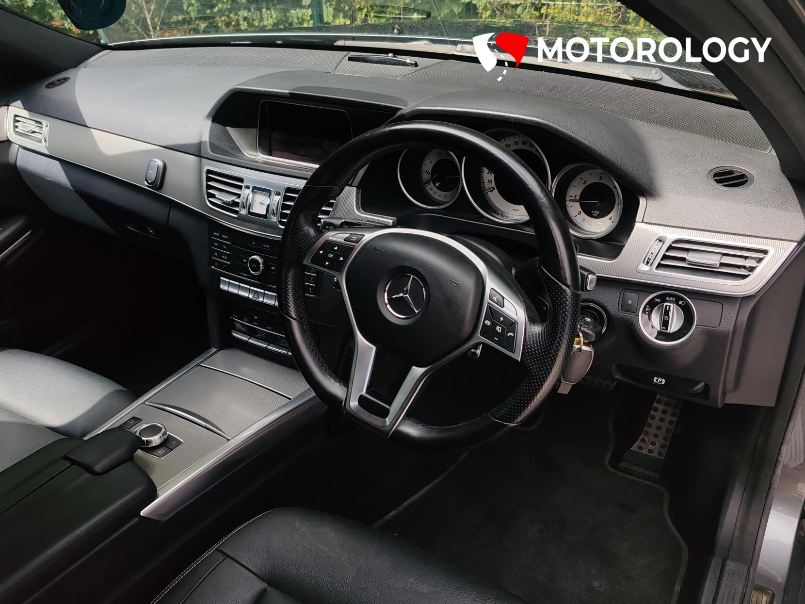 Mercedes-Benz E Class 2.1 E220 BlueTEC AMG Night Edition Saloon 4dr Diesel G-Tronic+ Euro 6 (s/s) (177 ps)