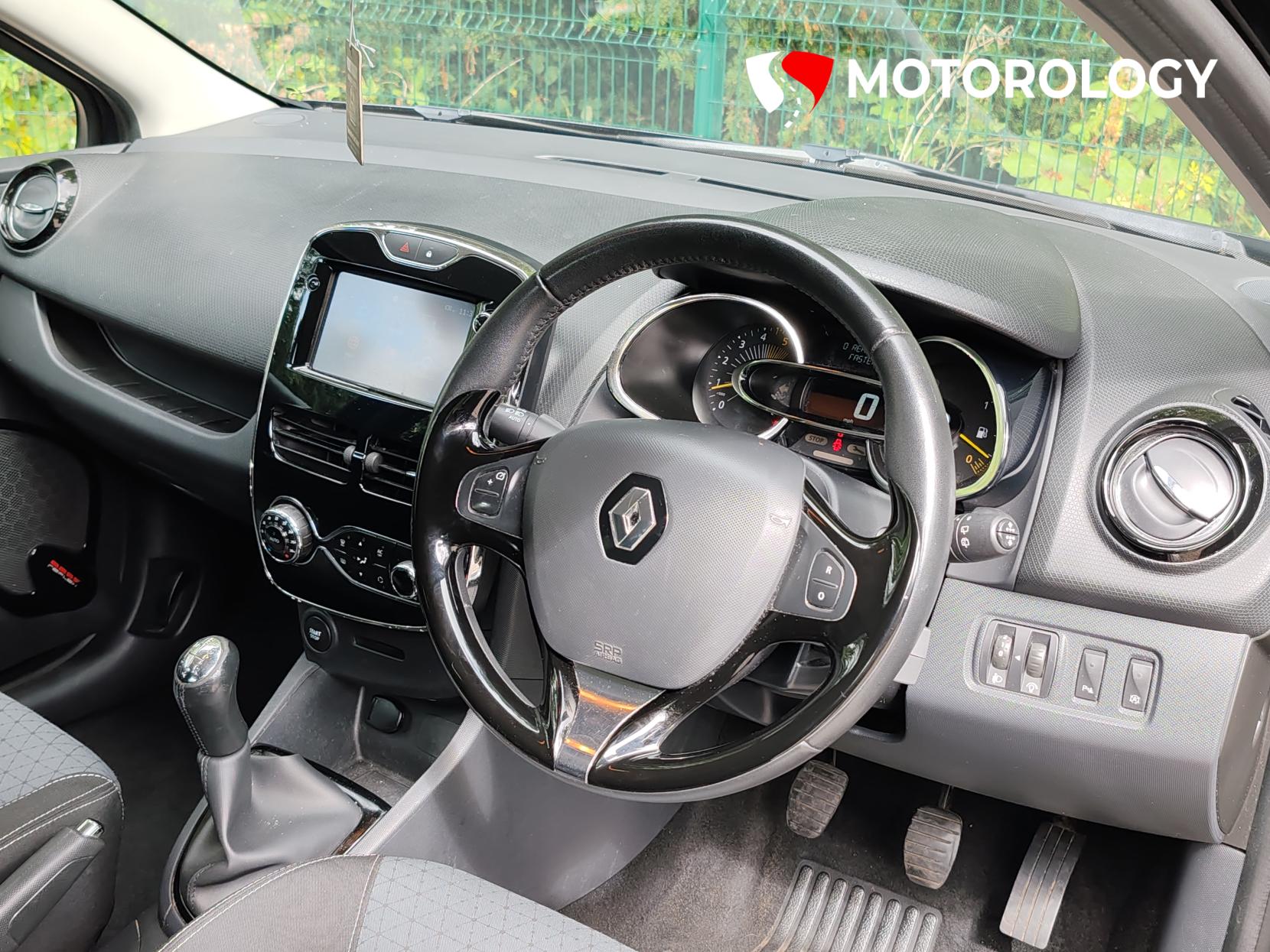 Renault Clio 1.5 dCi Dynamique S MediaNav Hatchback 5dr Diesel Manual Euro 5 (s/s) (90 ps)