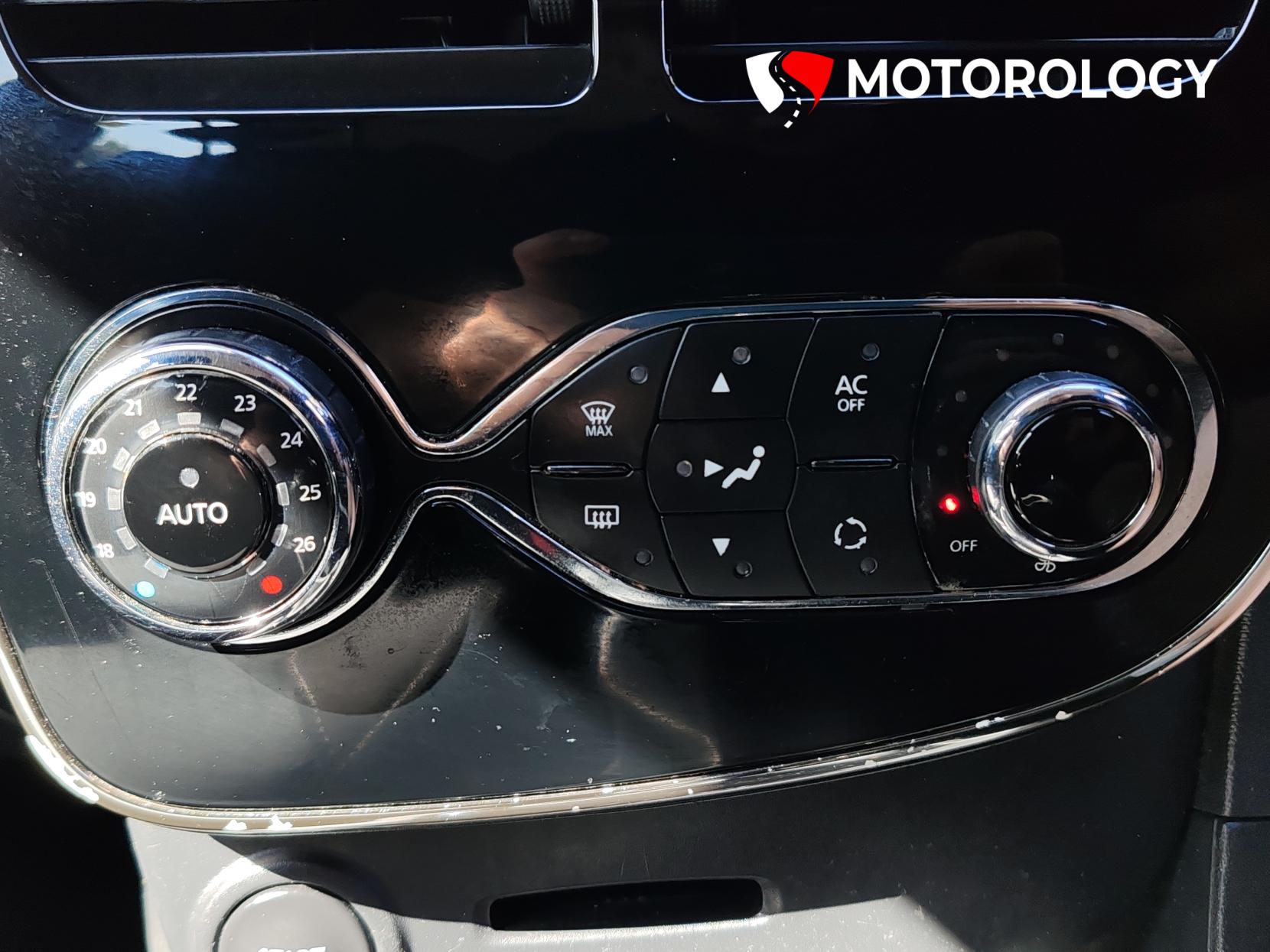 Renault Clio 1.5 dCi Dynamique S MediaNav Hatchback 5dr Diesel Manual Euro 5 (s/s) (90 ps)
