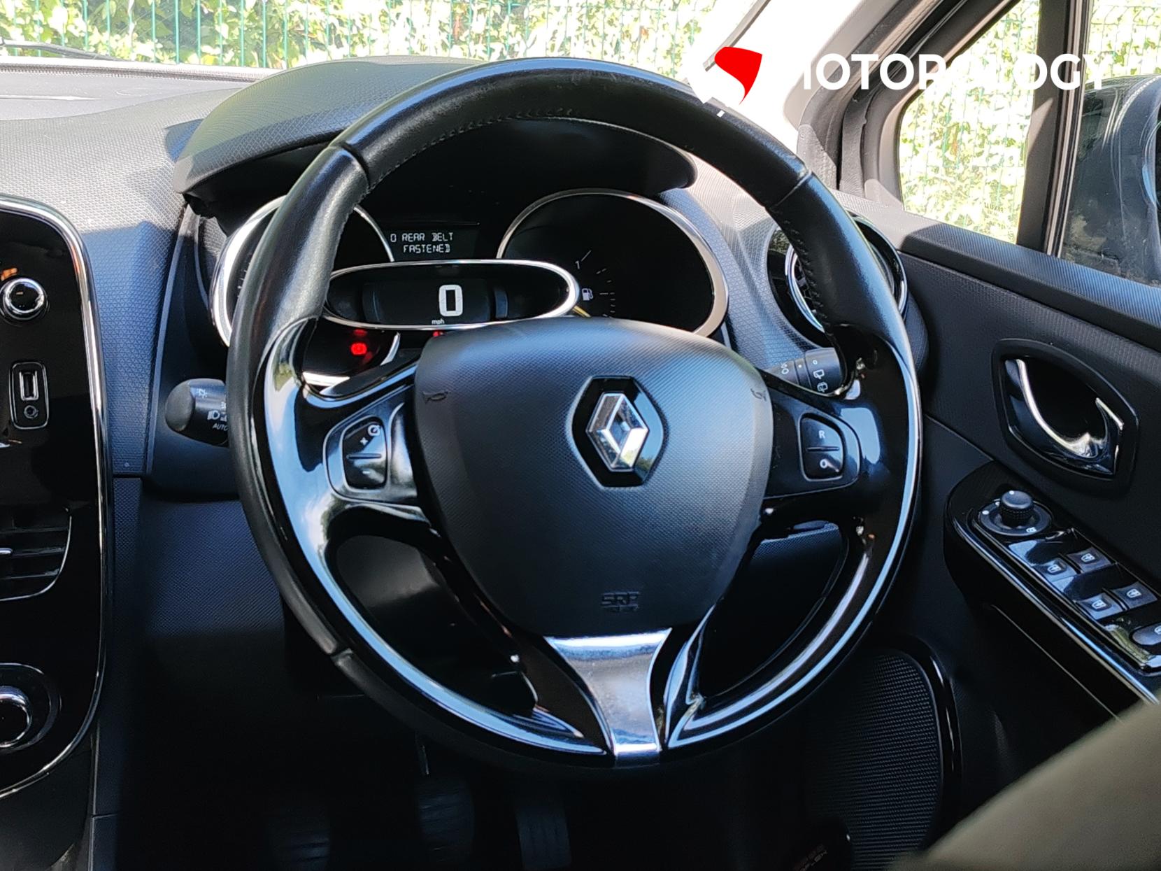 Renault Clio 1.5 dCi Dynamique S MediaNav Hatchback 5dr Diesel Manual Euro 5 (s/s) (90 ps)