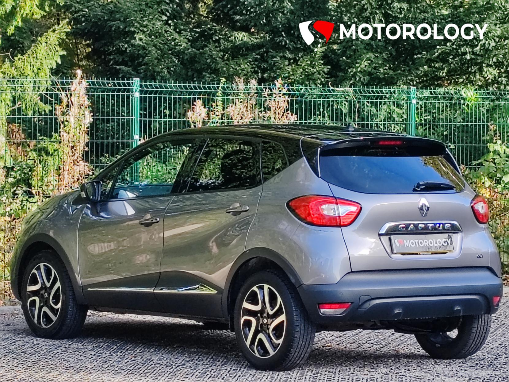 Renault Captur 1.5 dCi ENERGY Dynamique S Nav SUV 5dr Diesel Auto Euro 6 (s/s) (90 ps)