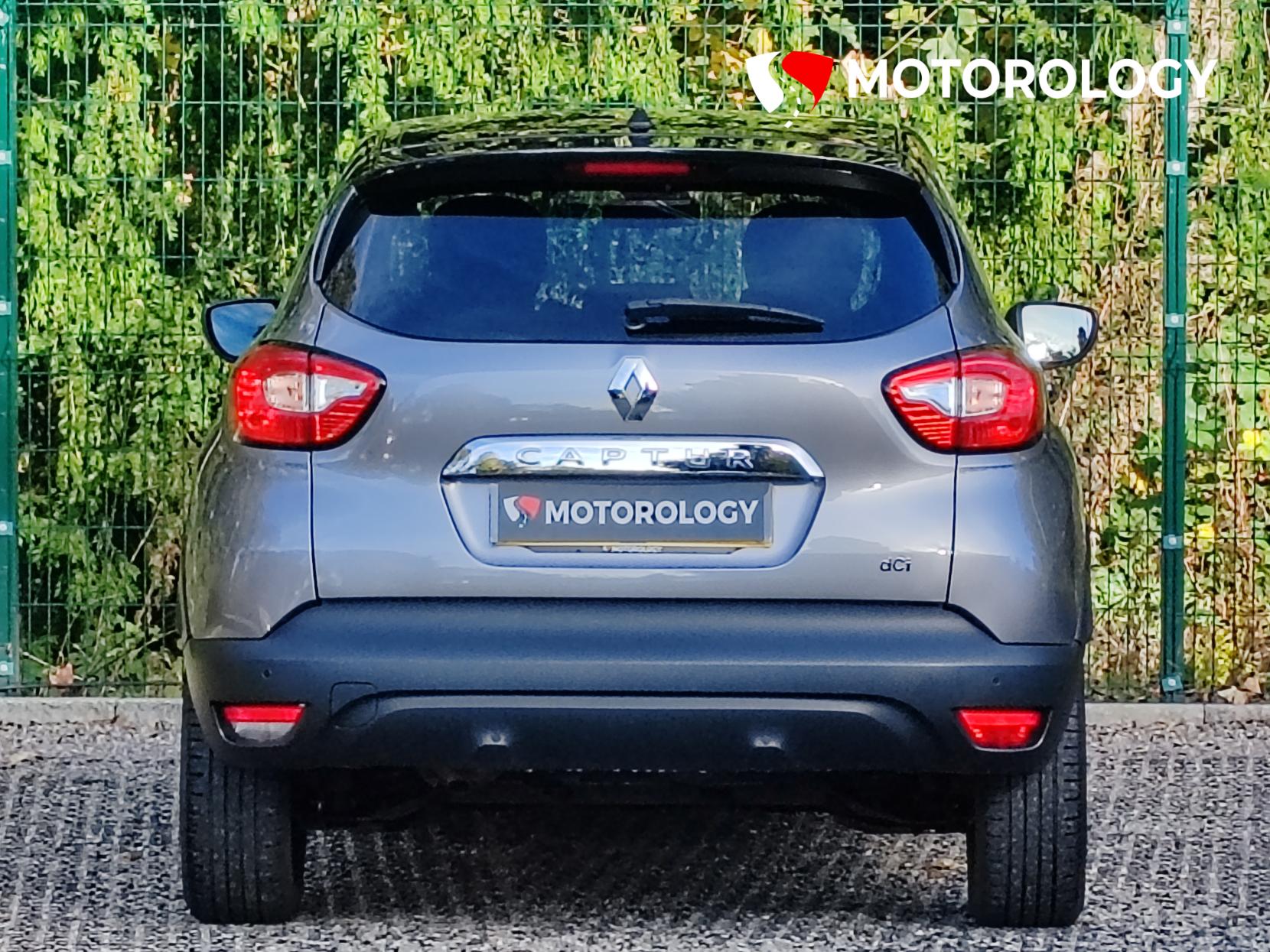 Renault Captur 1.5 dCi ENERGY Dynamique S Nav SUV 5dr Diesel Auto Euro 6 (s/s) (90 ps)