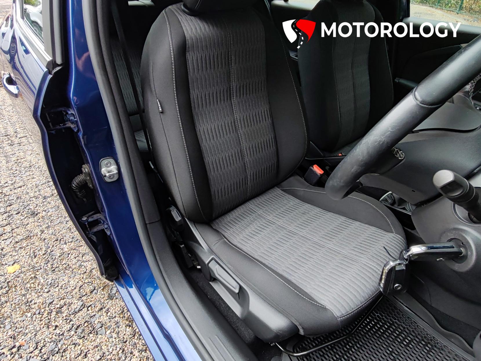 Vauxhall Corsa 1.2 SE Hatchback 5dr Petrol Manual Euro 6 (75 ps)