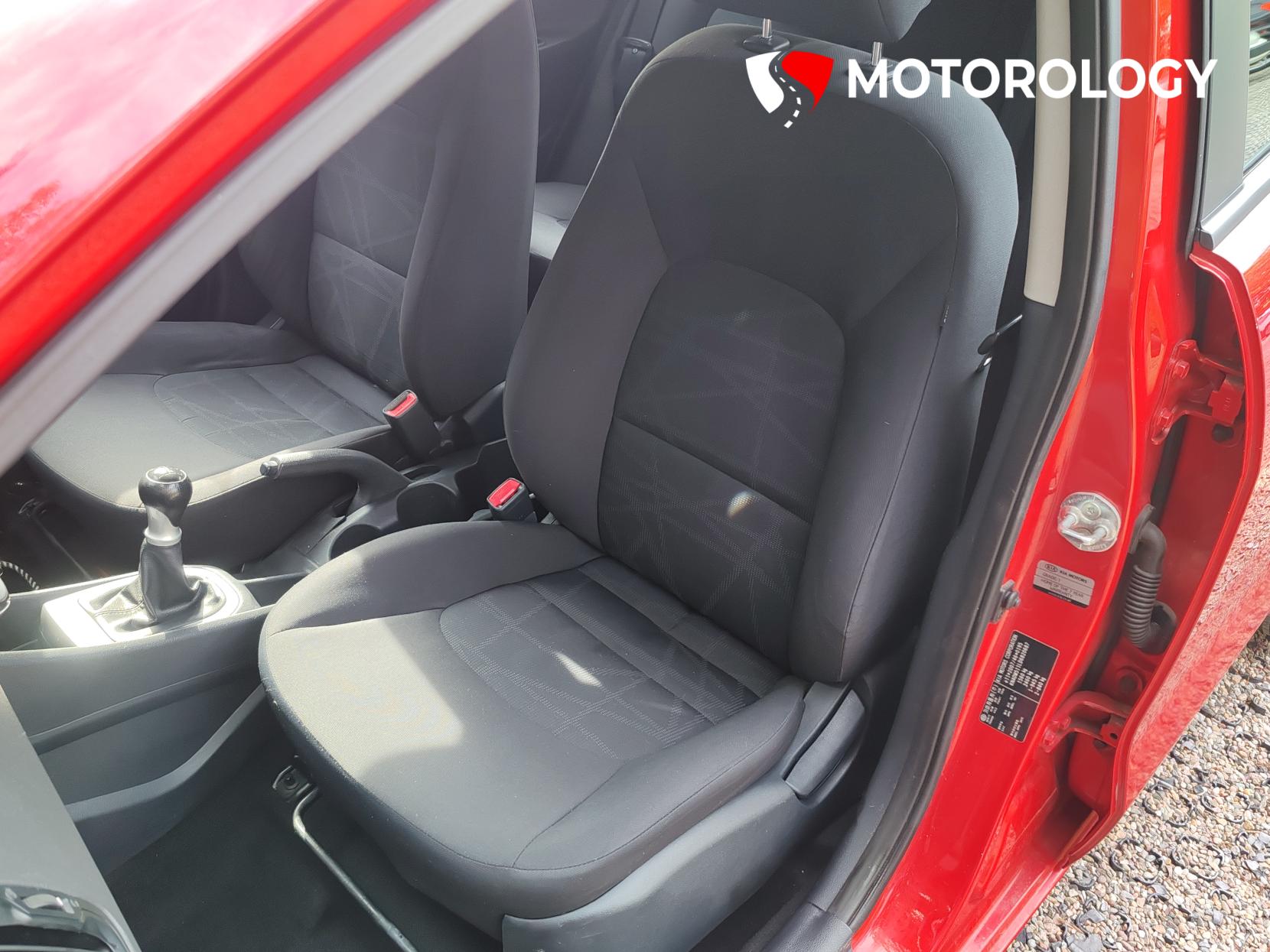 Kia Rio 1.25 1 Hatchback 5dr Petrol Manual Euro 5 (84 bhp)