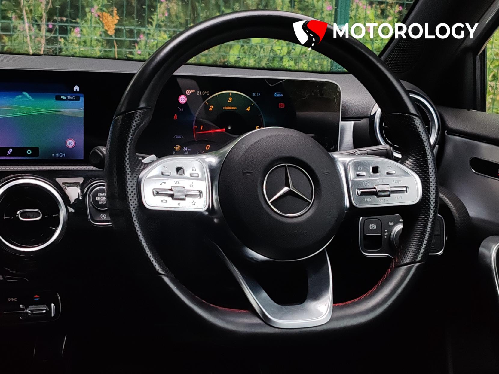 Mercedes-Benz A Class 2.0 A200d AMG Line (Executive) Hatchback 5dr Diesel 8G-DCT Euro 6 (s/s) (150 ps)