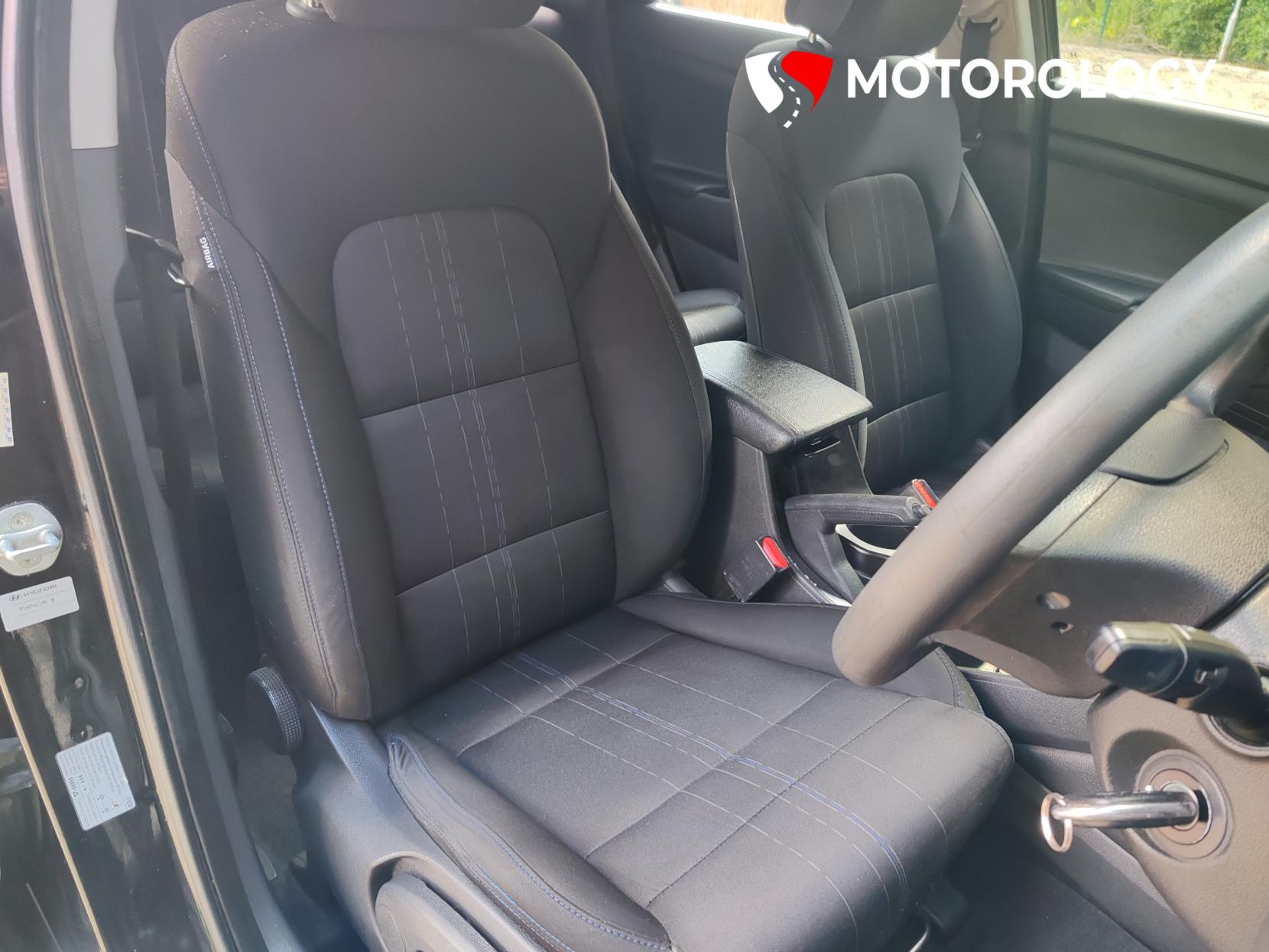 Hyundai TUCSON 1.7 CRDi Blue Drive S SUV 5dr Diesel Manual Euro 6 (s/s) (116 ps)