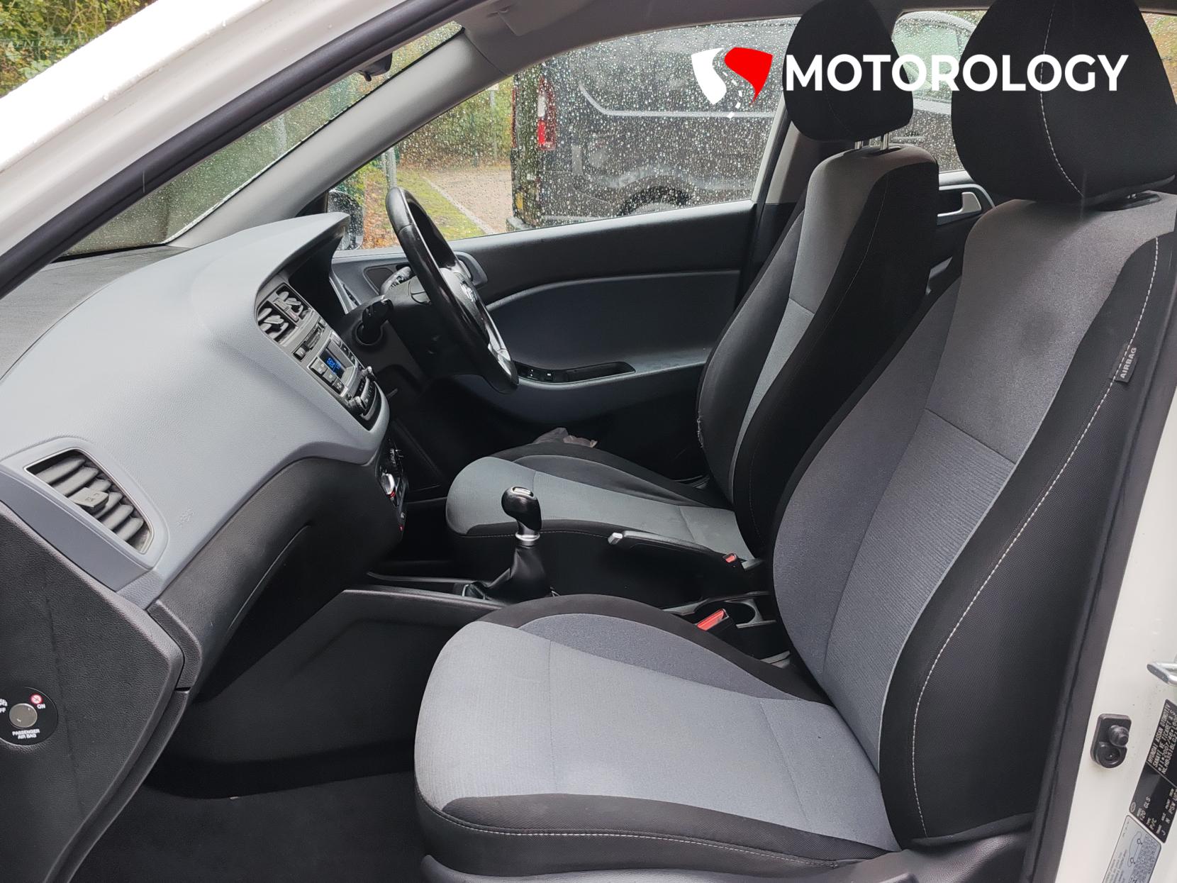 Hyundai i20 1.2 Blue Drive SE Hatchback 5dr Petrol Manual Euro 6 (s/s) (84 ps)