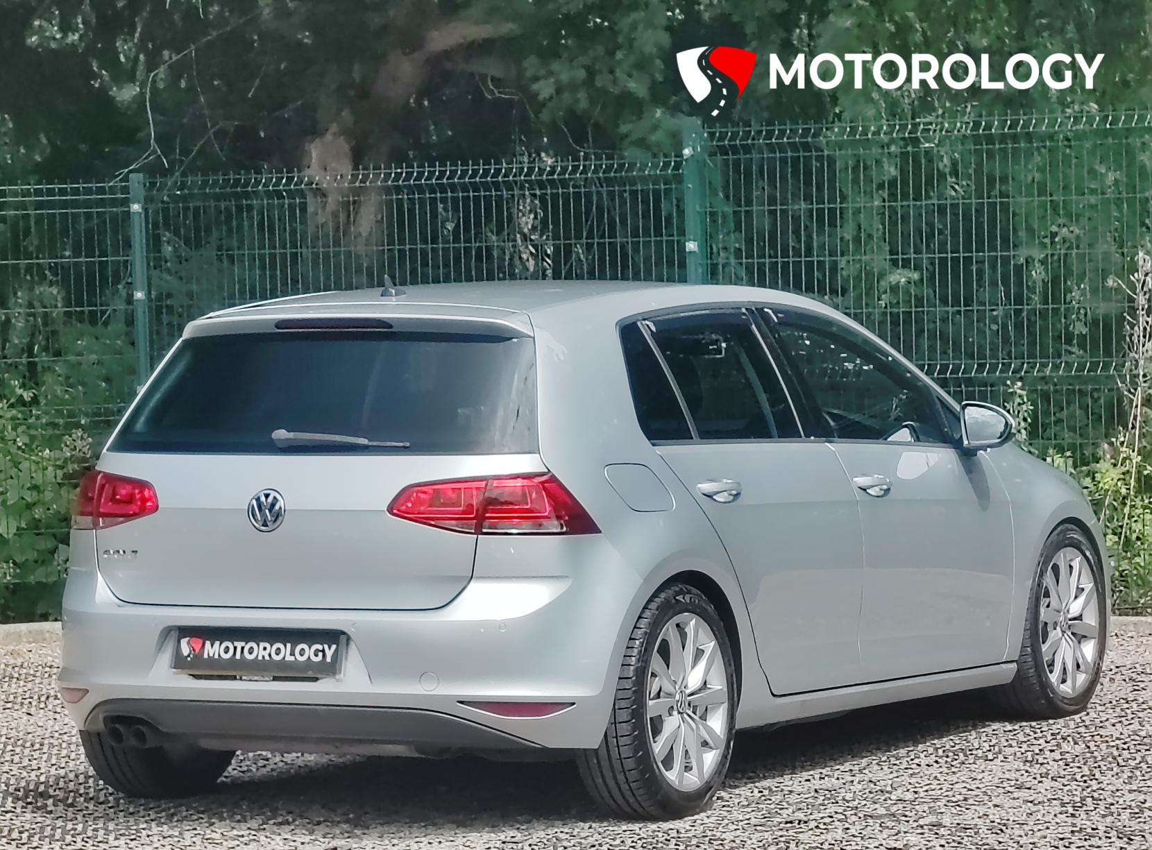 Volkswagen Golf 2.0 TDI BlueMotion Tech GT Hatchback 5dr Diesel DSG Euro 5 (s/s) (150 ps)