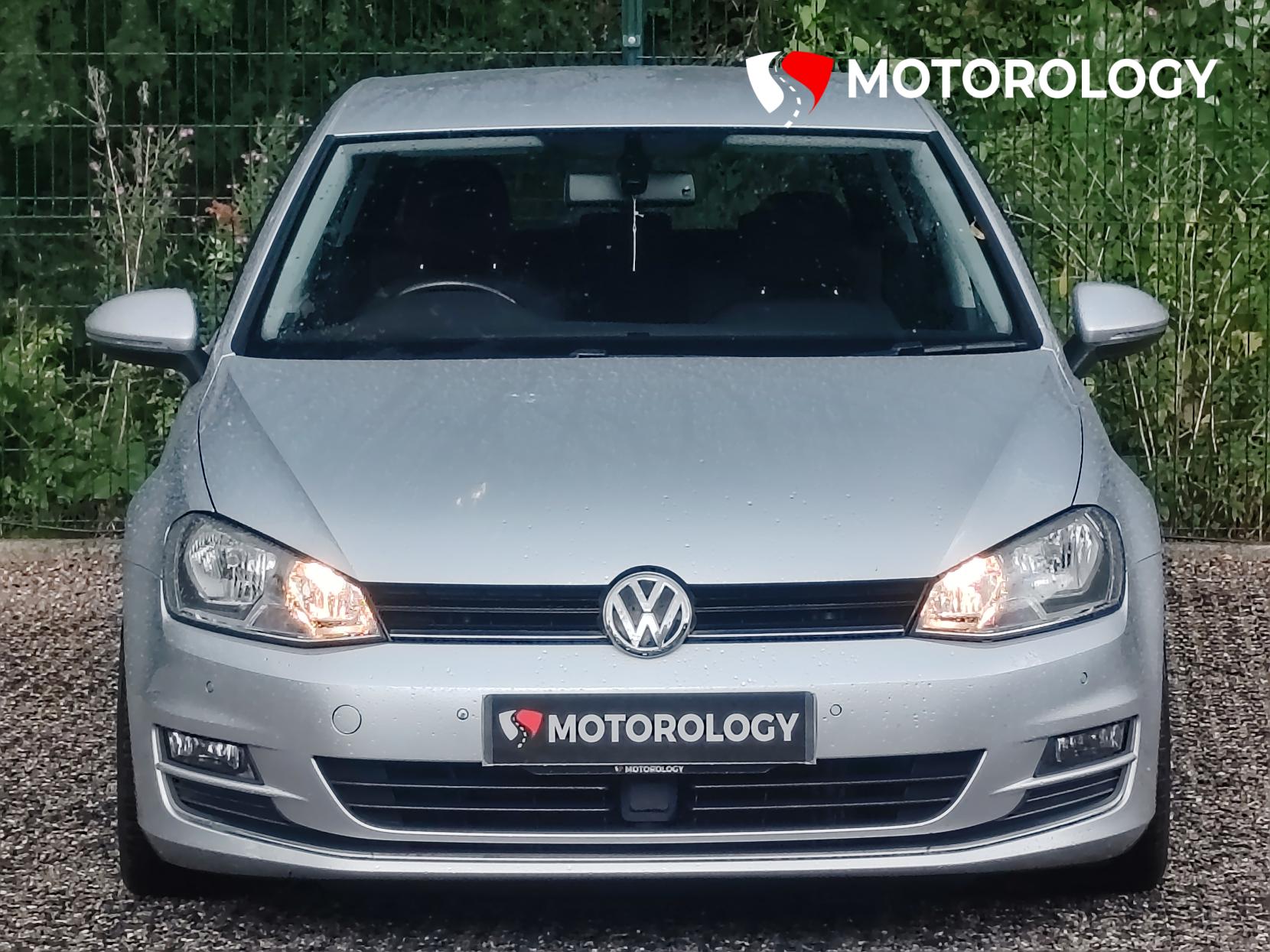 Volkswagen Golf 2.0 TDI BlueMotion Tech GT Hatchback 5dr Diesel DSG Euro 5 (s/s) (150 ps)