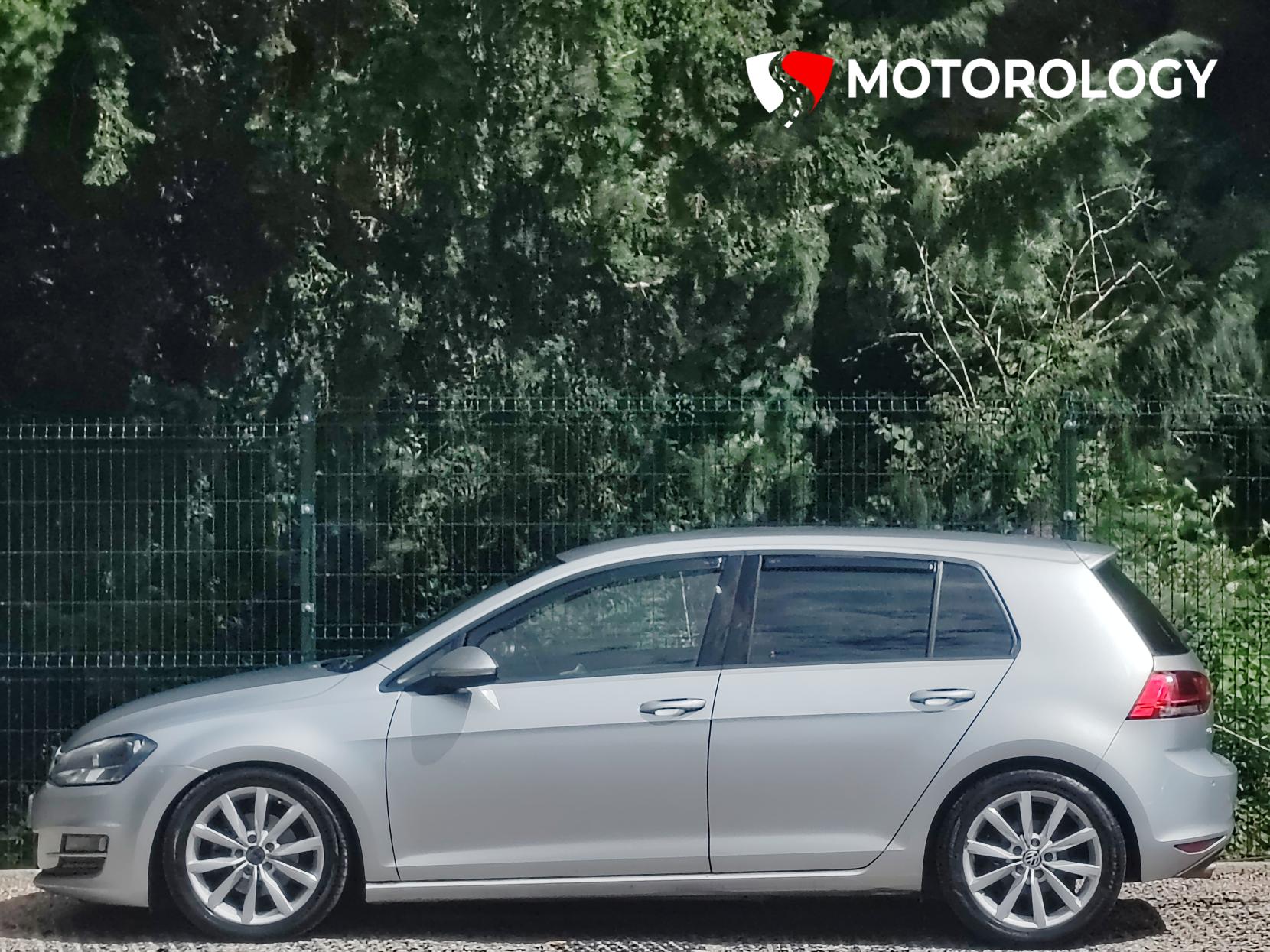Volkswagen Golf 2.0 TDI BlueMotion Tech GT Hatchback 5dr Diesel DSG Euro 5 (s/s) (150 ps)